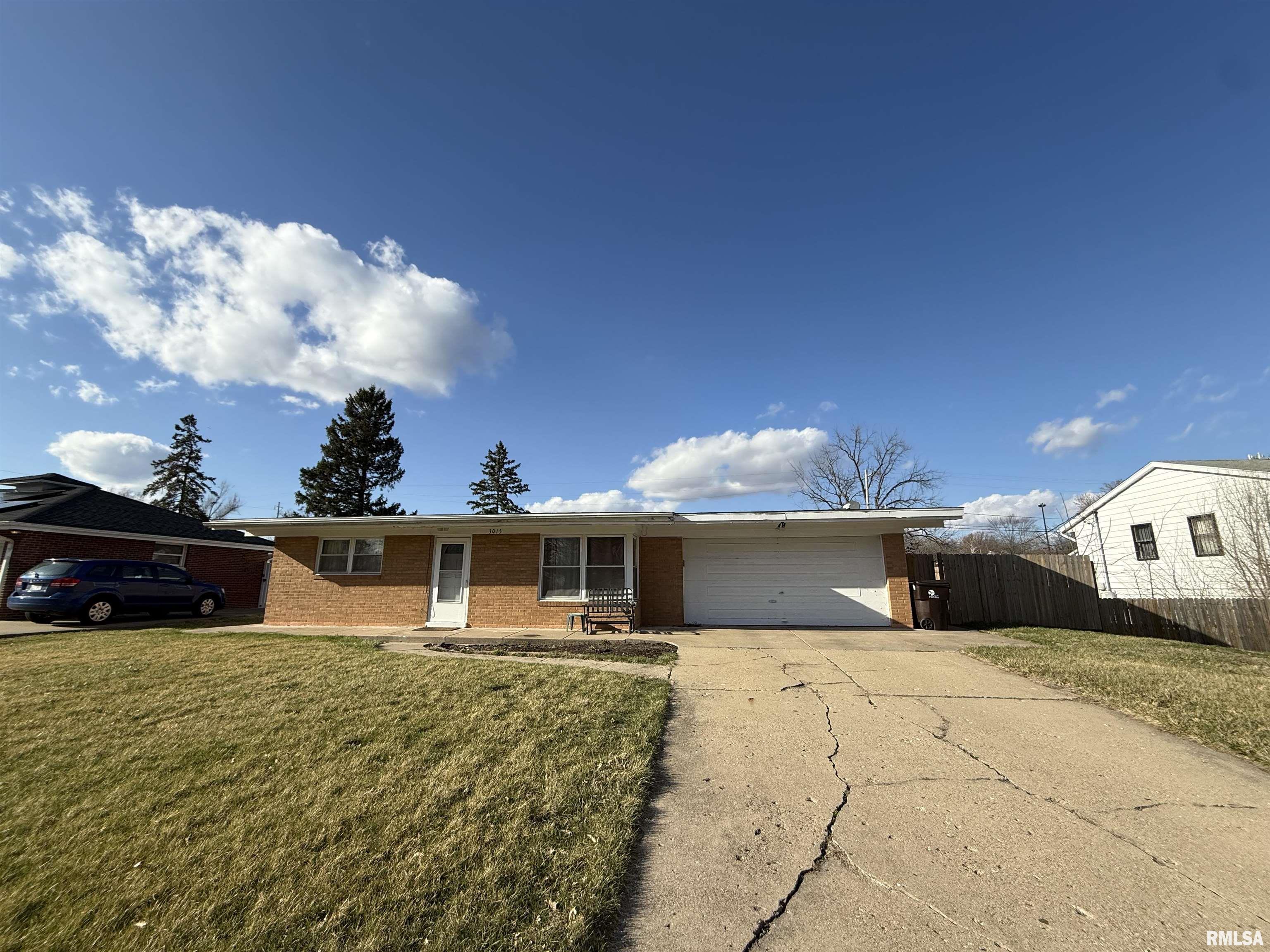 3015 W Westport Road, Peoria, Illinois image 25