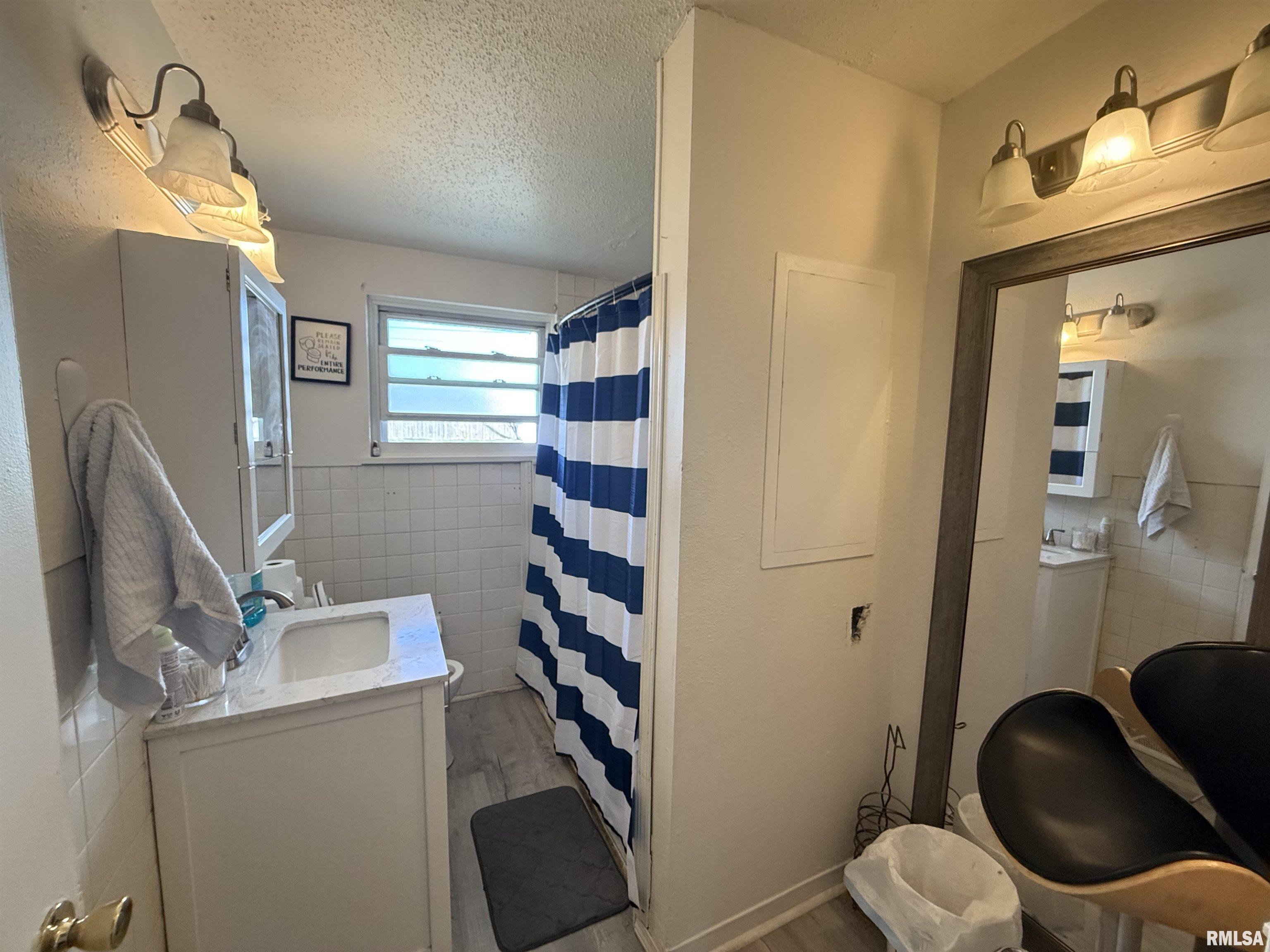 3015 W Westport Road, Peoria, Illinois image 11