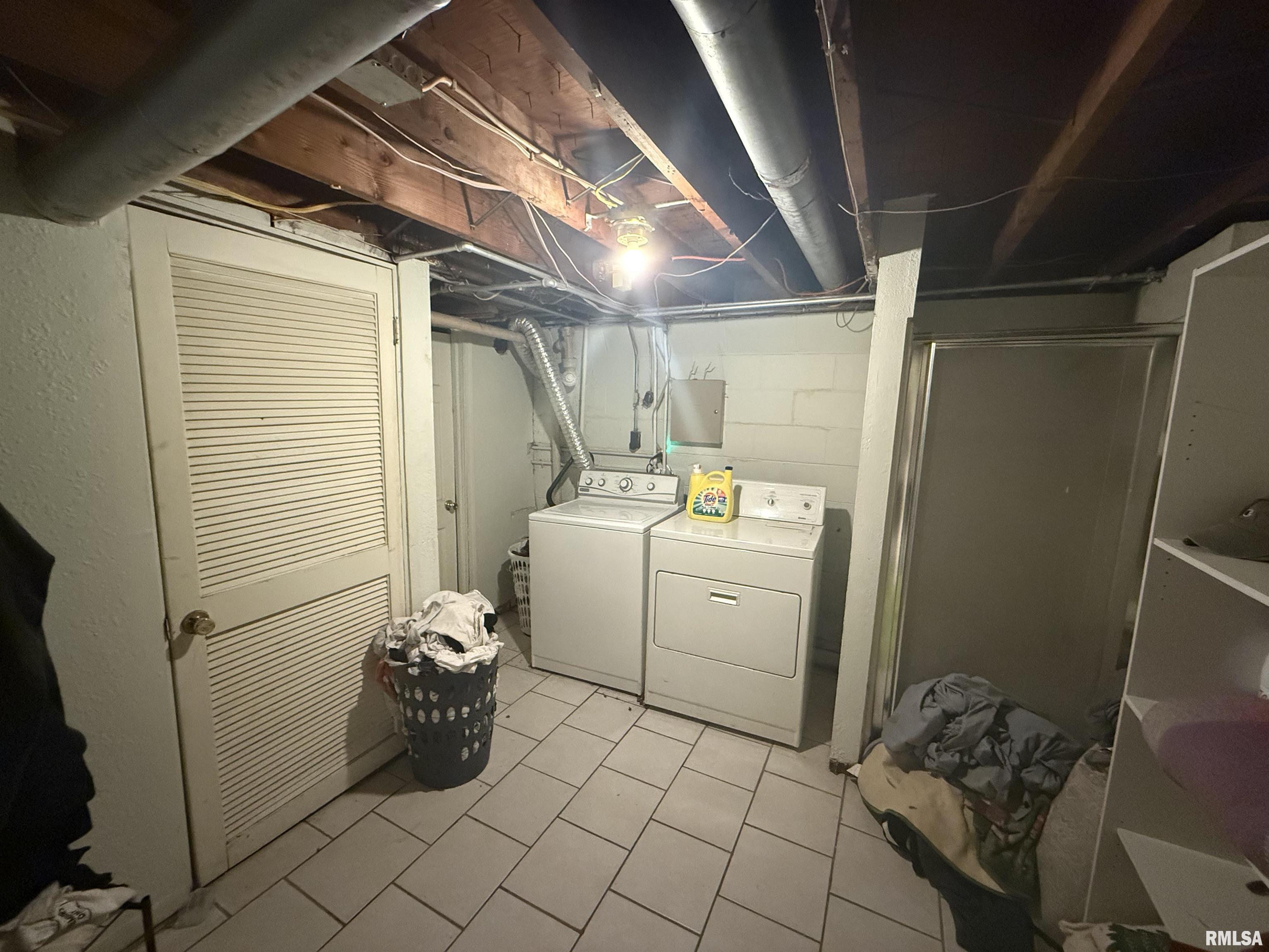 3015 W Westport Road, Peoria, Illinois image 17