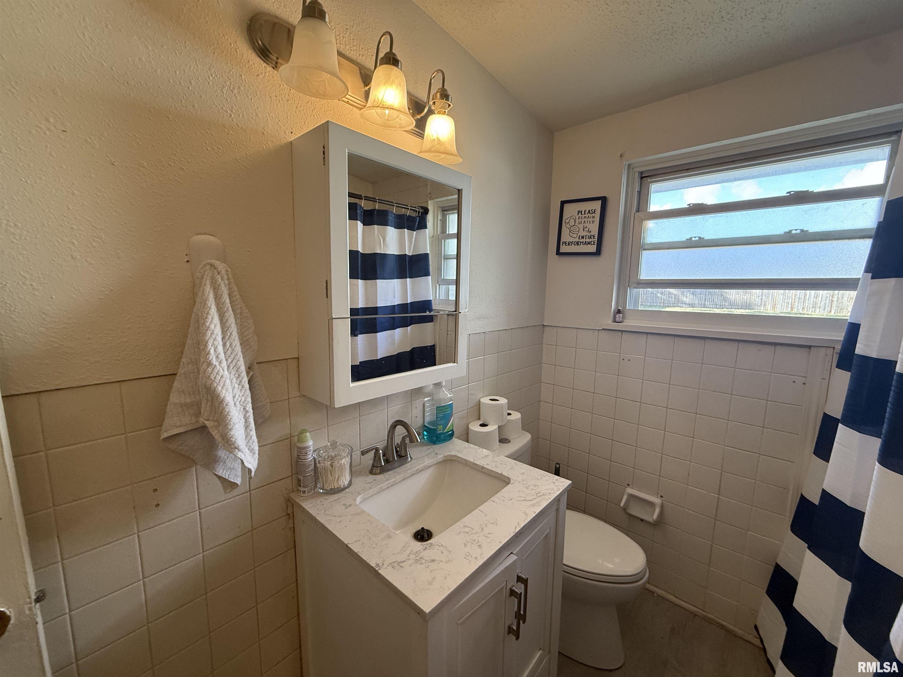 3015 W Westport Road, Peoria, Illinois image 12