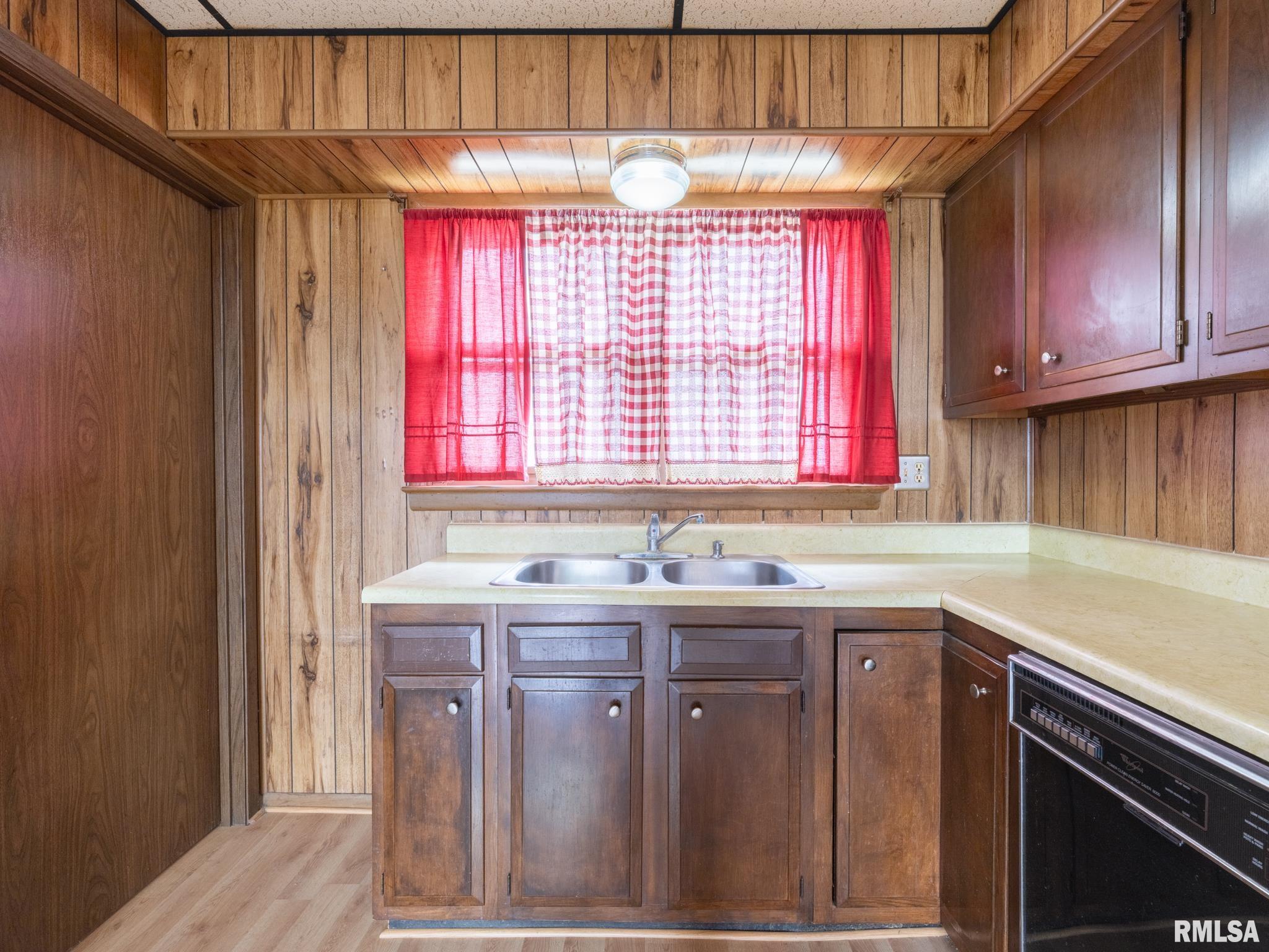320 Treasure Street, Bartonville, Illinois image 17