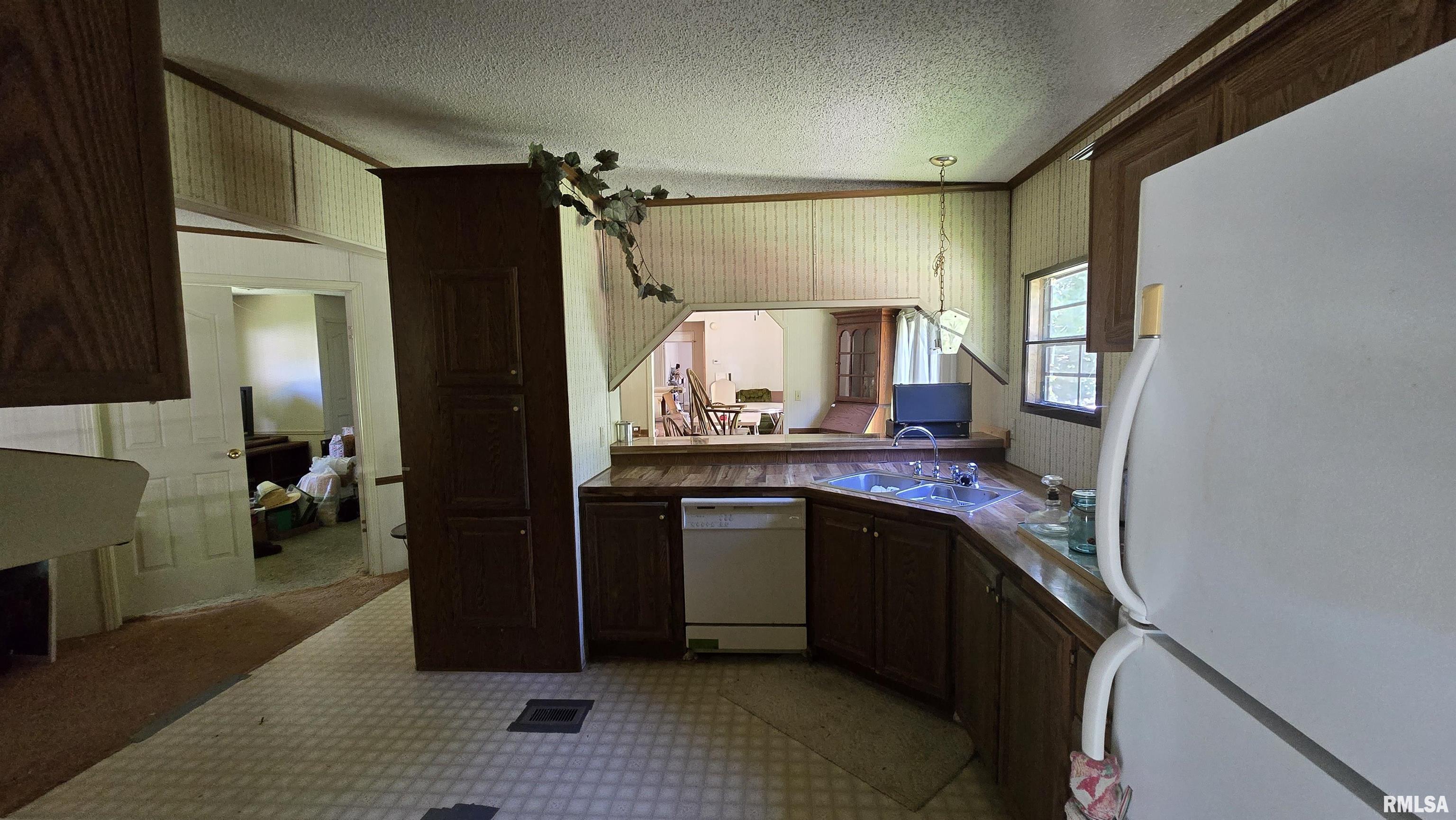 21665 Galatia Post Road, Pittsburg, Illinois image 8