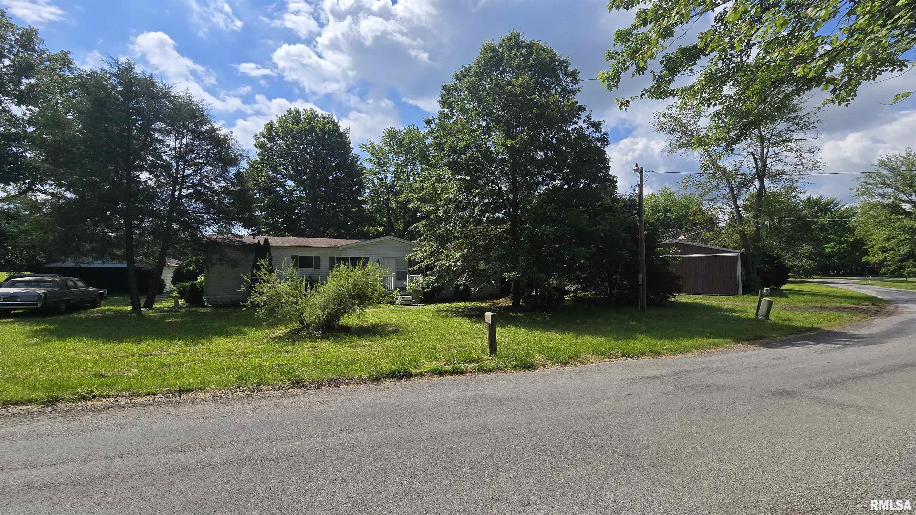 21665 Galatia Post Road, Pittsburg, Illinois image 5