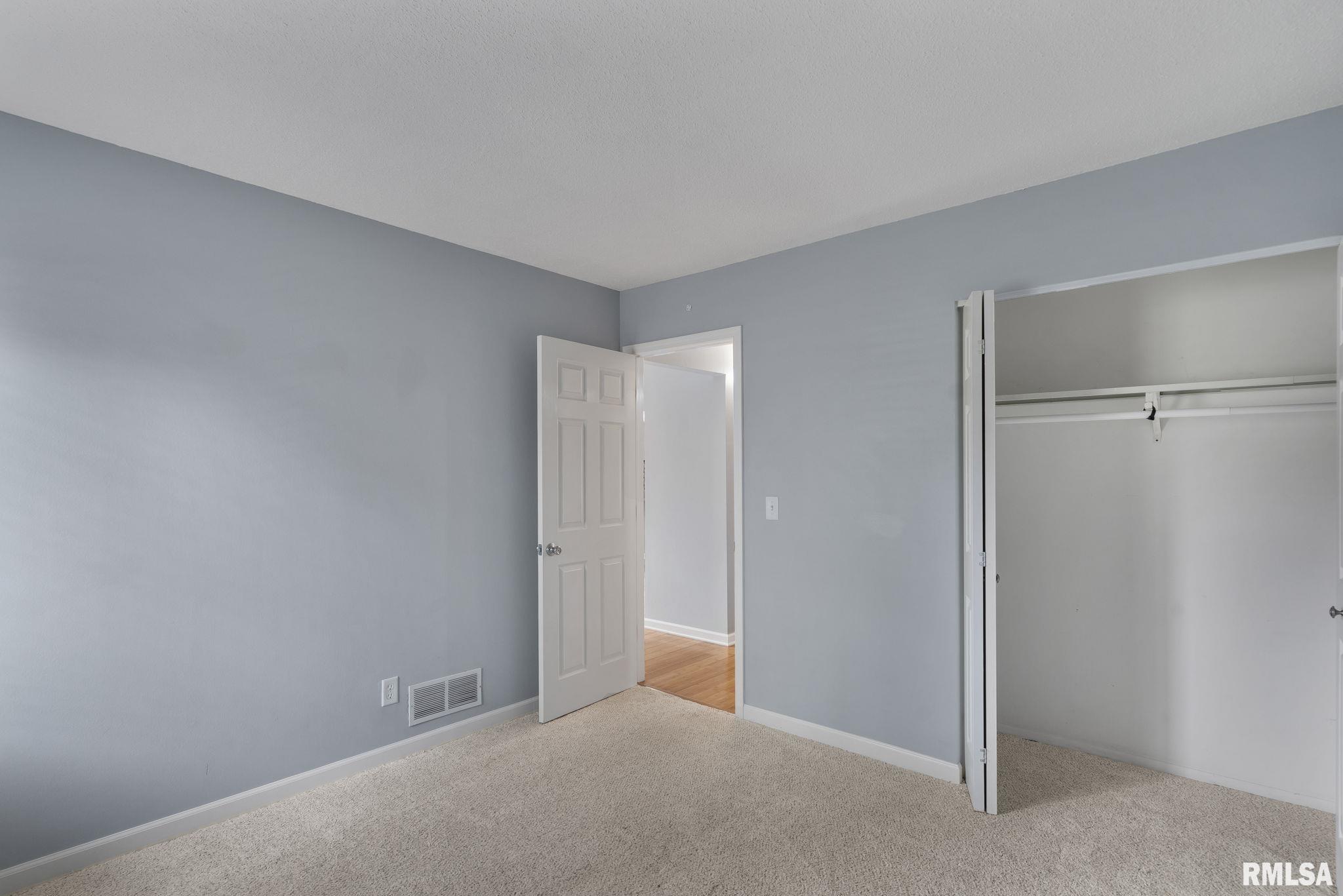 3419 Johnathan Avenue, Bettendorf, Iowa image 12