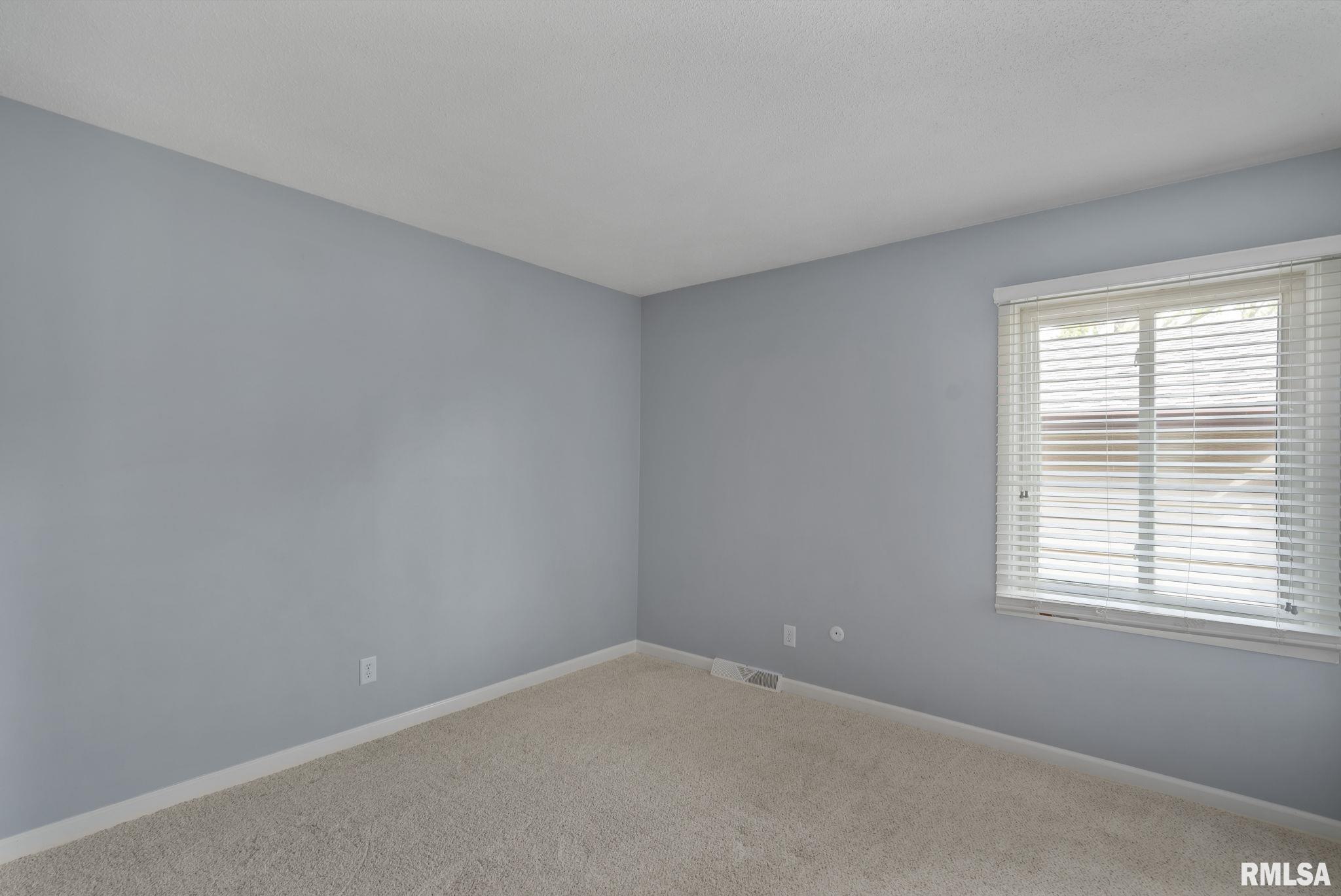 3419 Johnathan Avenue, Bettendorf, Iowa image 11