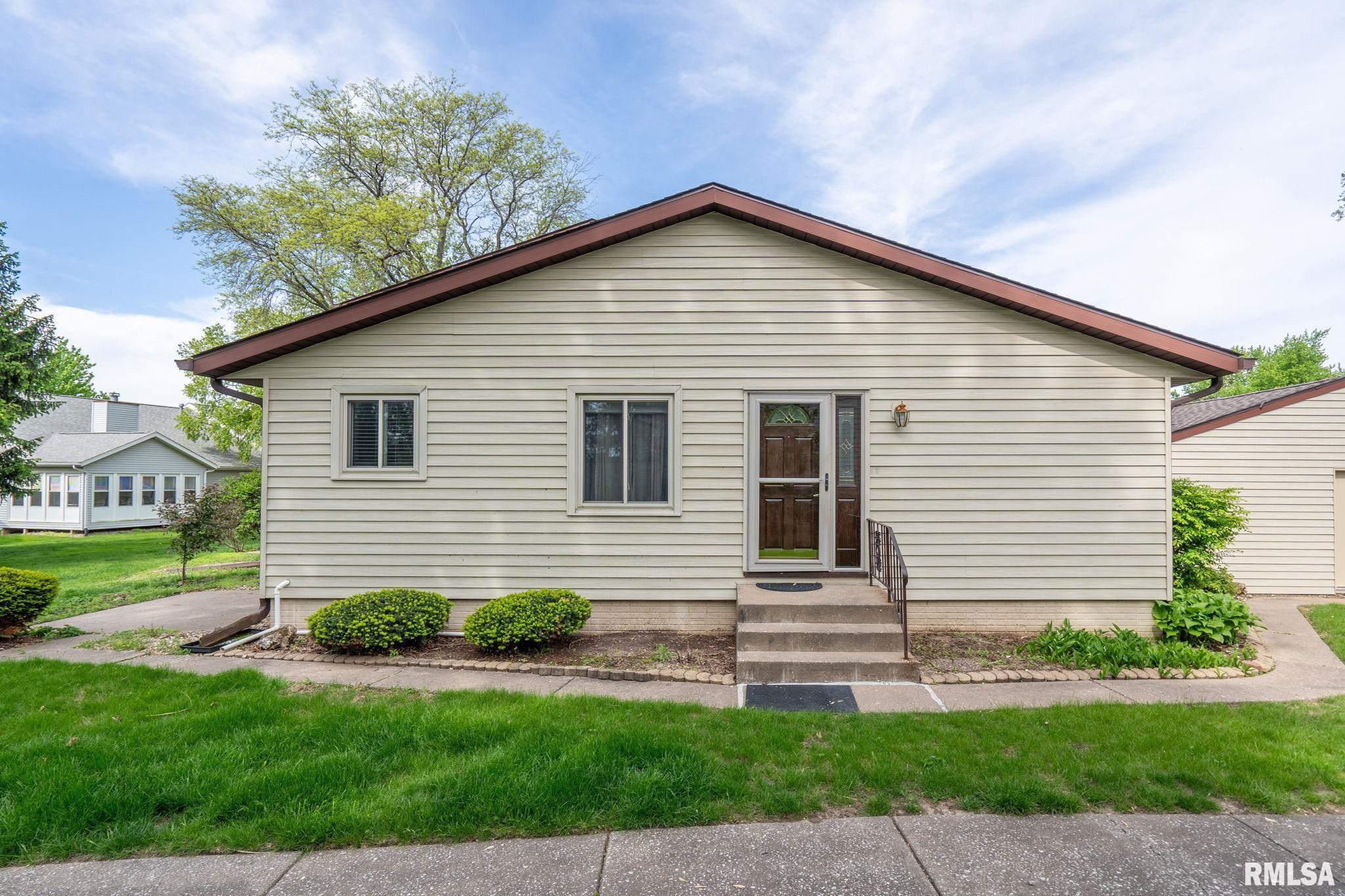 3419 Johnathan Avenue, Bettendorf, Iowa image 2