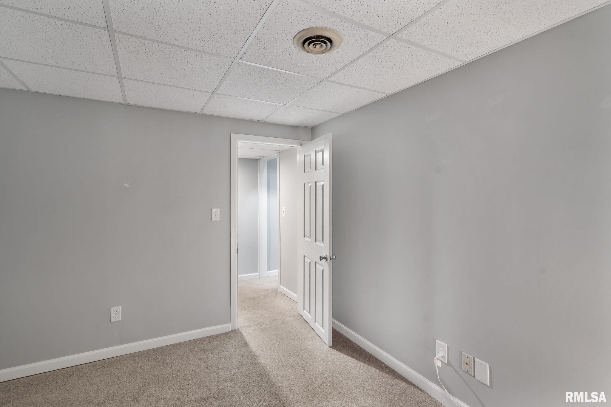 3419 Johnathan Avenue, Bettendorf, Iowa image 21