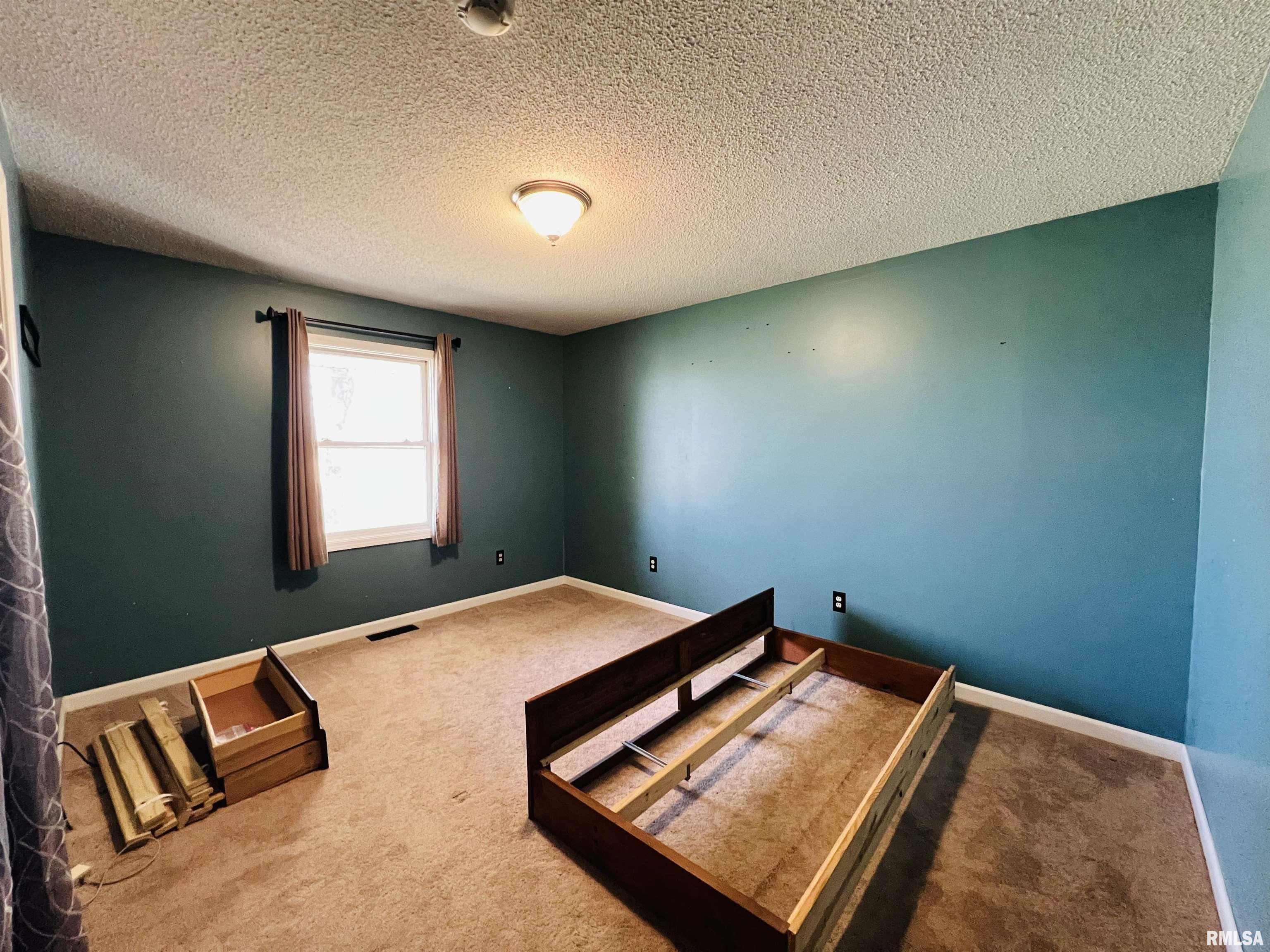 2695 Douglass Road, Eldorado, Illinois image 40