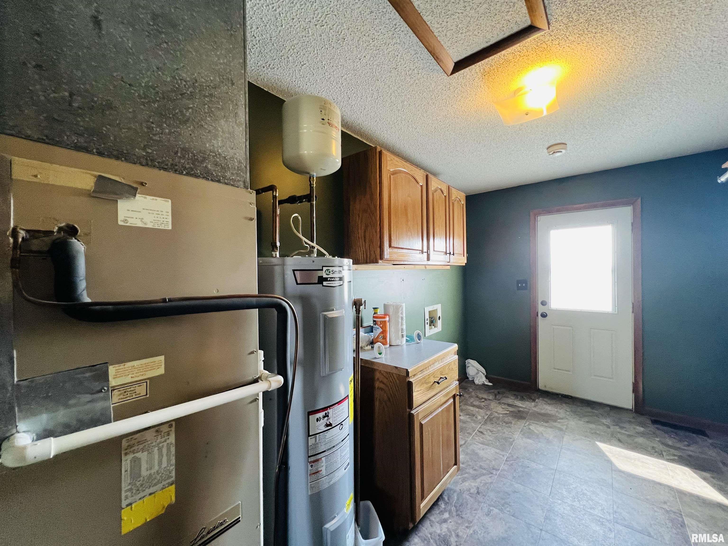 2695 Douglass Road, Eldorado, Illinois image 43