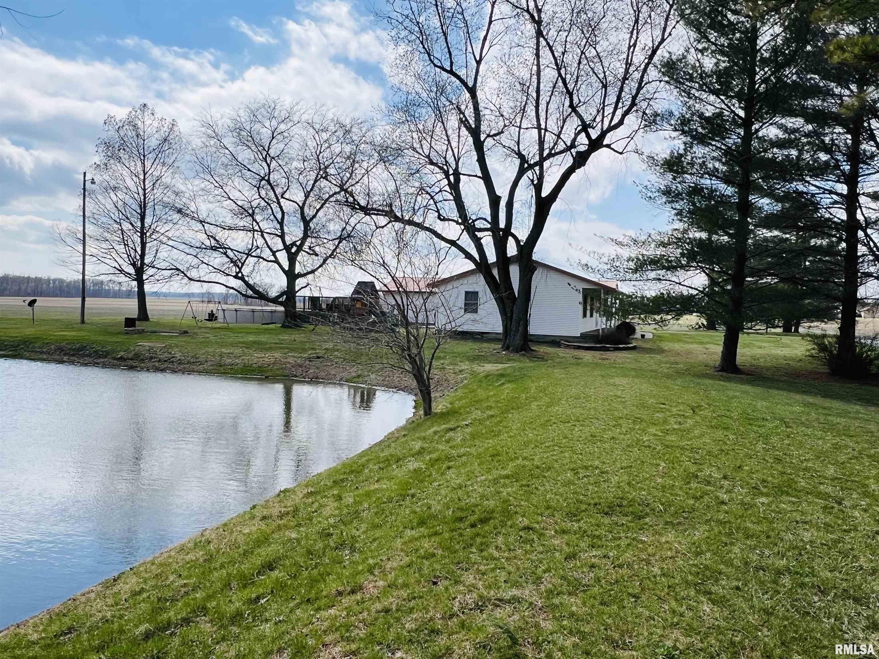 2695 Douglass Road, Eldorado, Illinois image 11