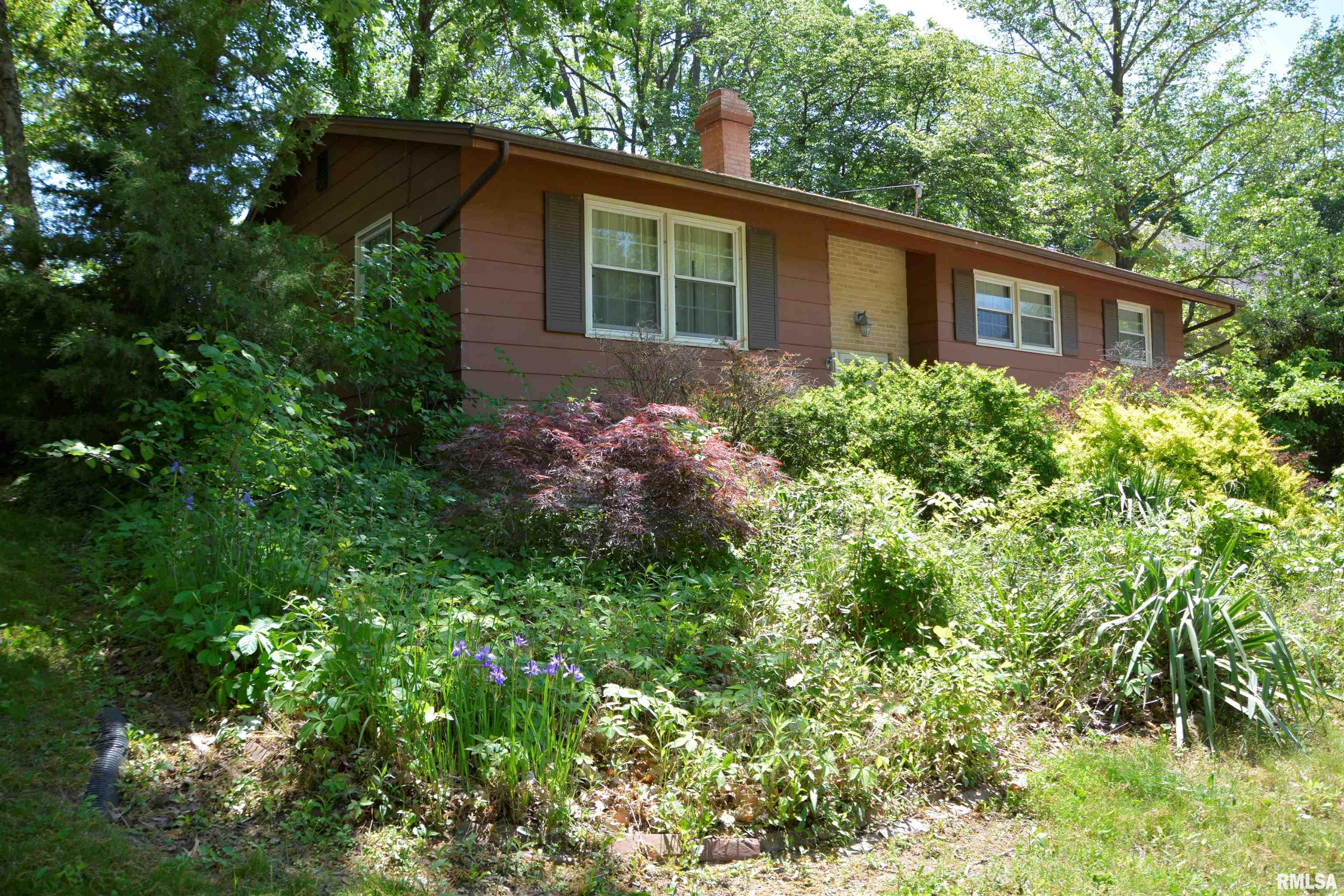 298 Jana Road, Macomb, Illinois image 2