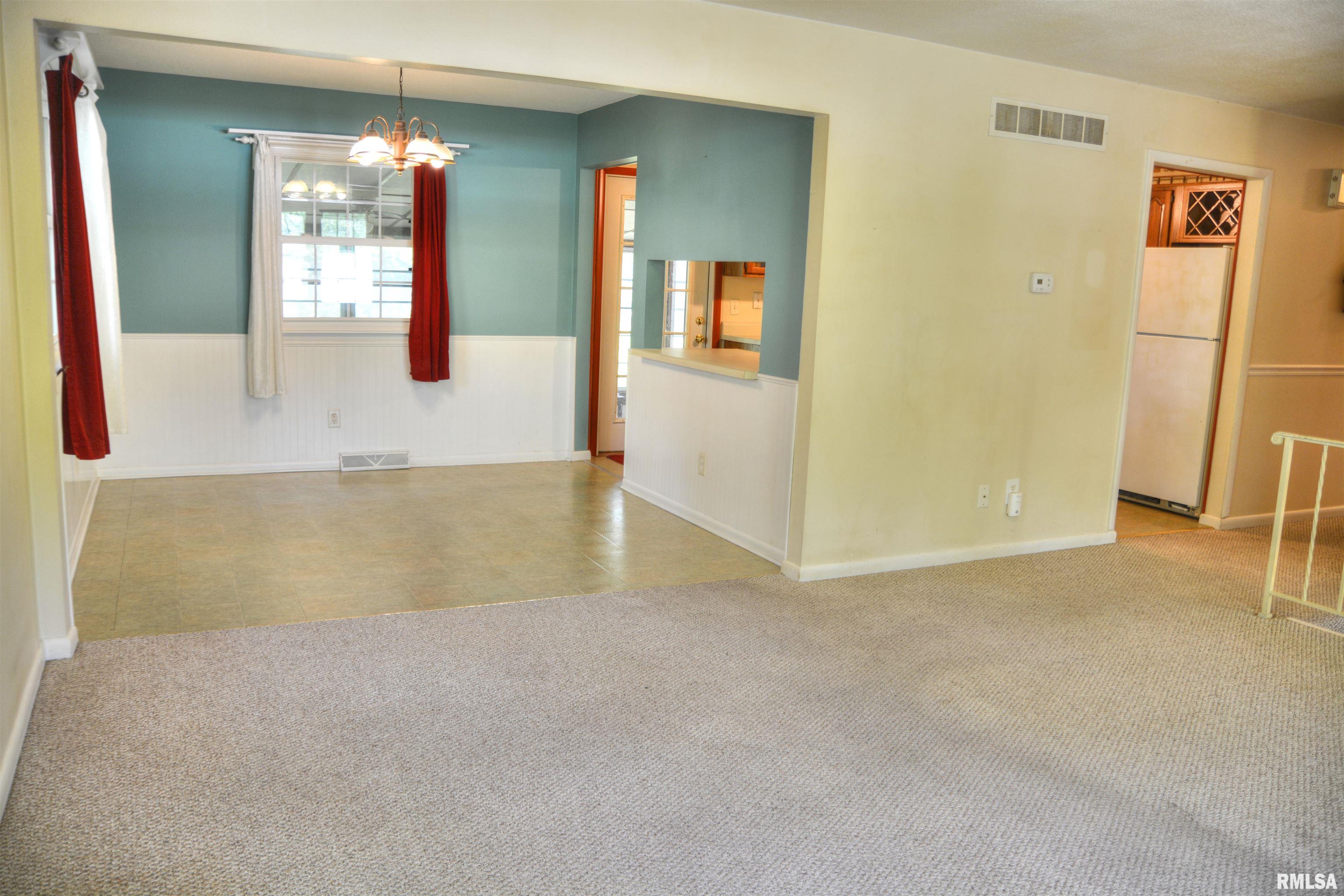 298 Jana Road, Macomb, Illinois image 8