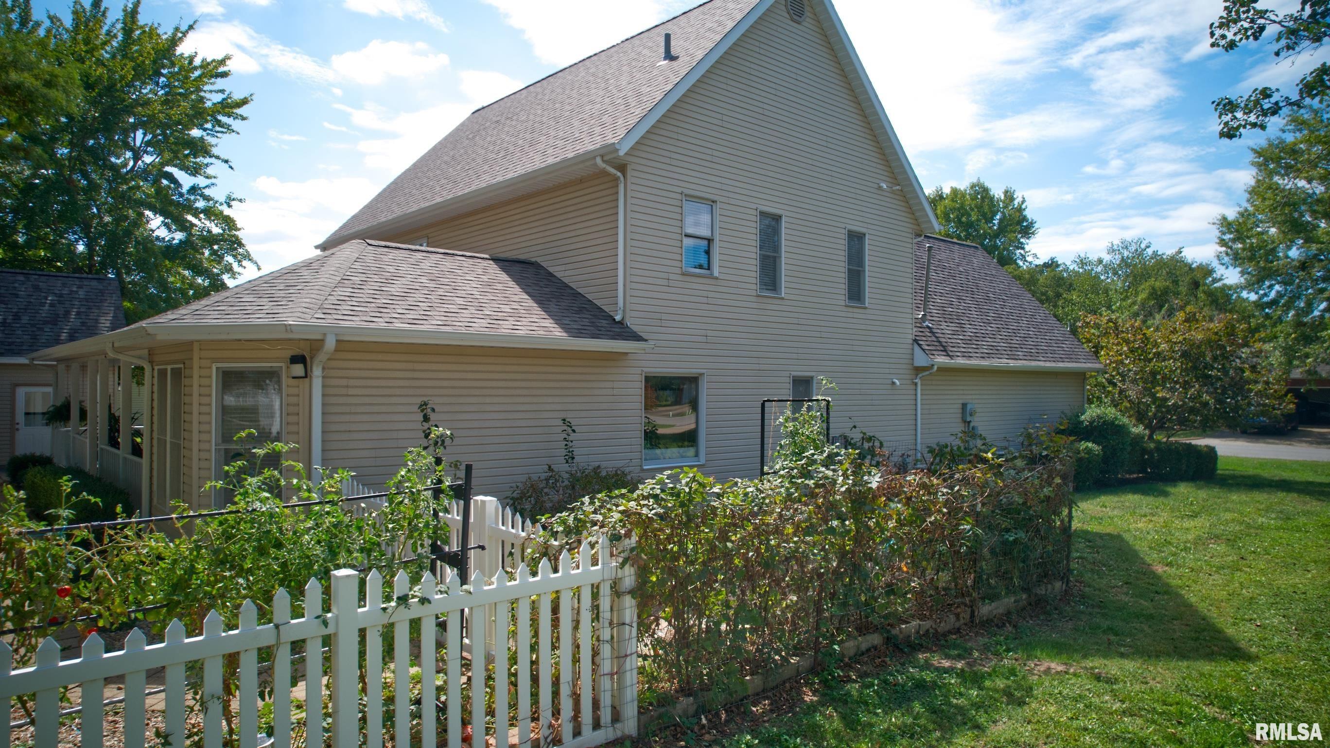 1803 N Dawn Drive, Marion, Illinois image 7