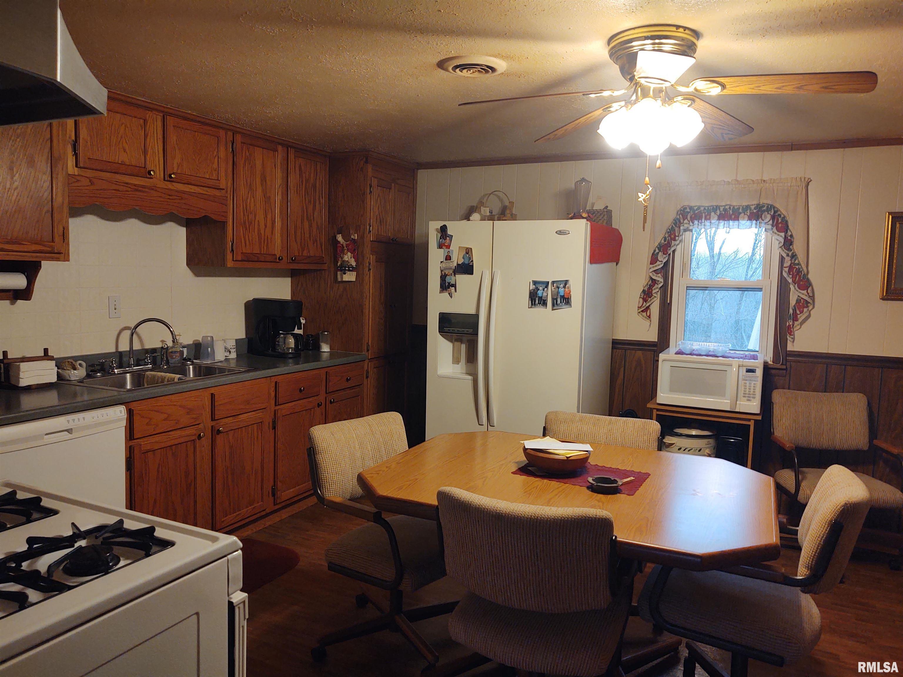 2315 Flatt Woods Road, Simpson, Illinois image 8