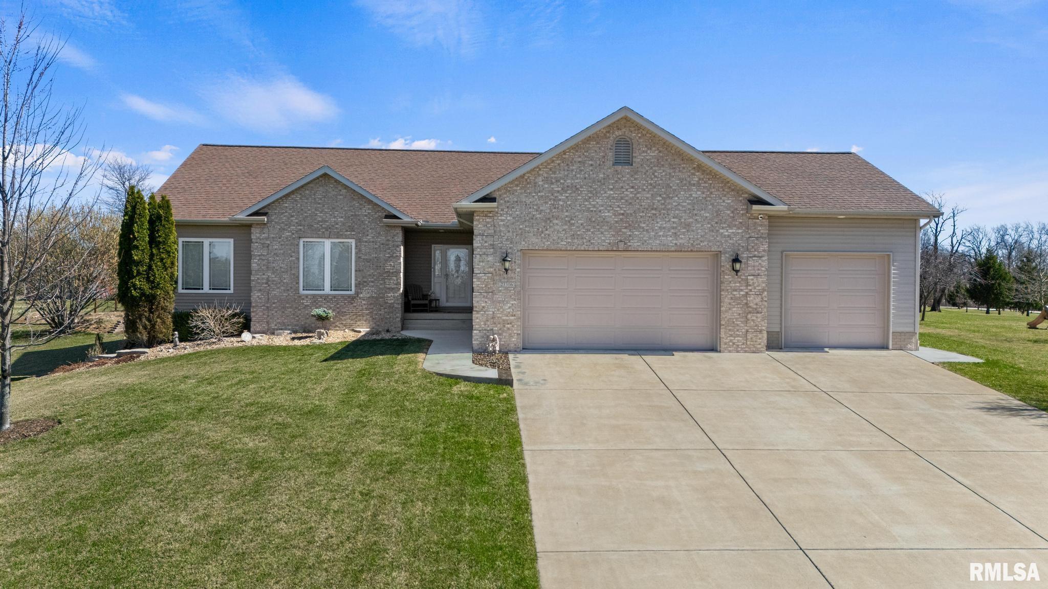 23306 Augusta Drive, Washington, Illinois image 2