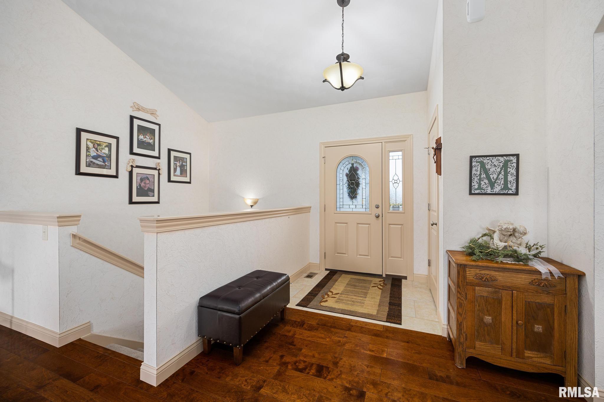 23306 Augusta Drive, Washington, Illinois image 5