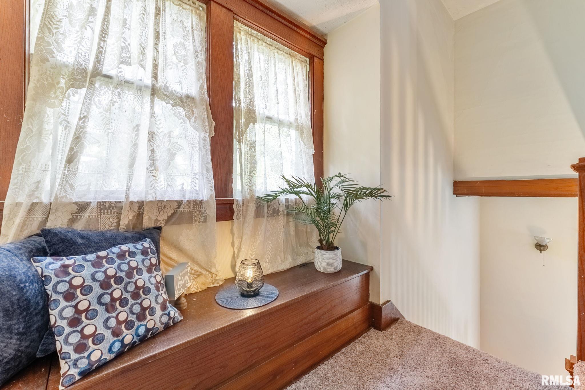 314 W Locust Street, Cambridge, Illinois image 16