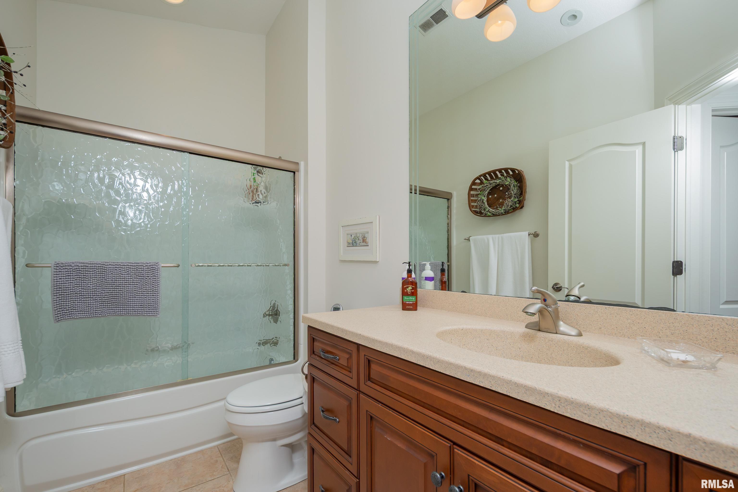 3409 Hunter Drive, Silvis, Illinois image 21