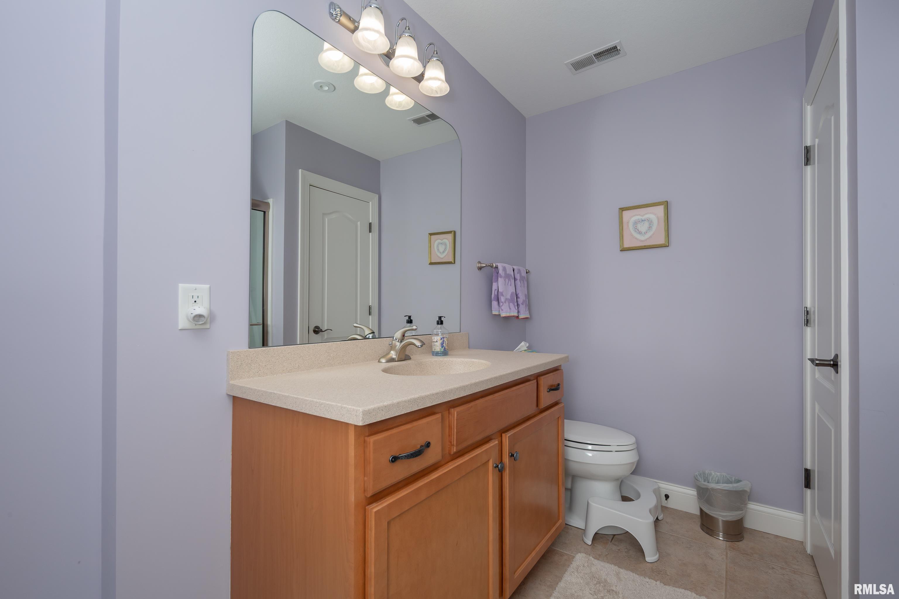 3409 Hunter Drive, Silvis, Illinois image 32