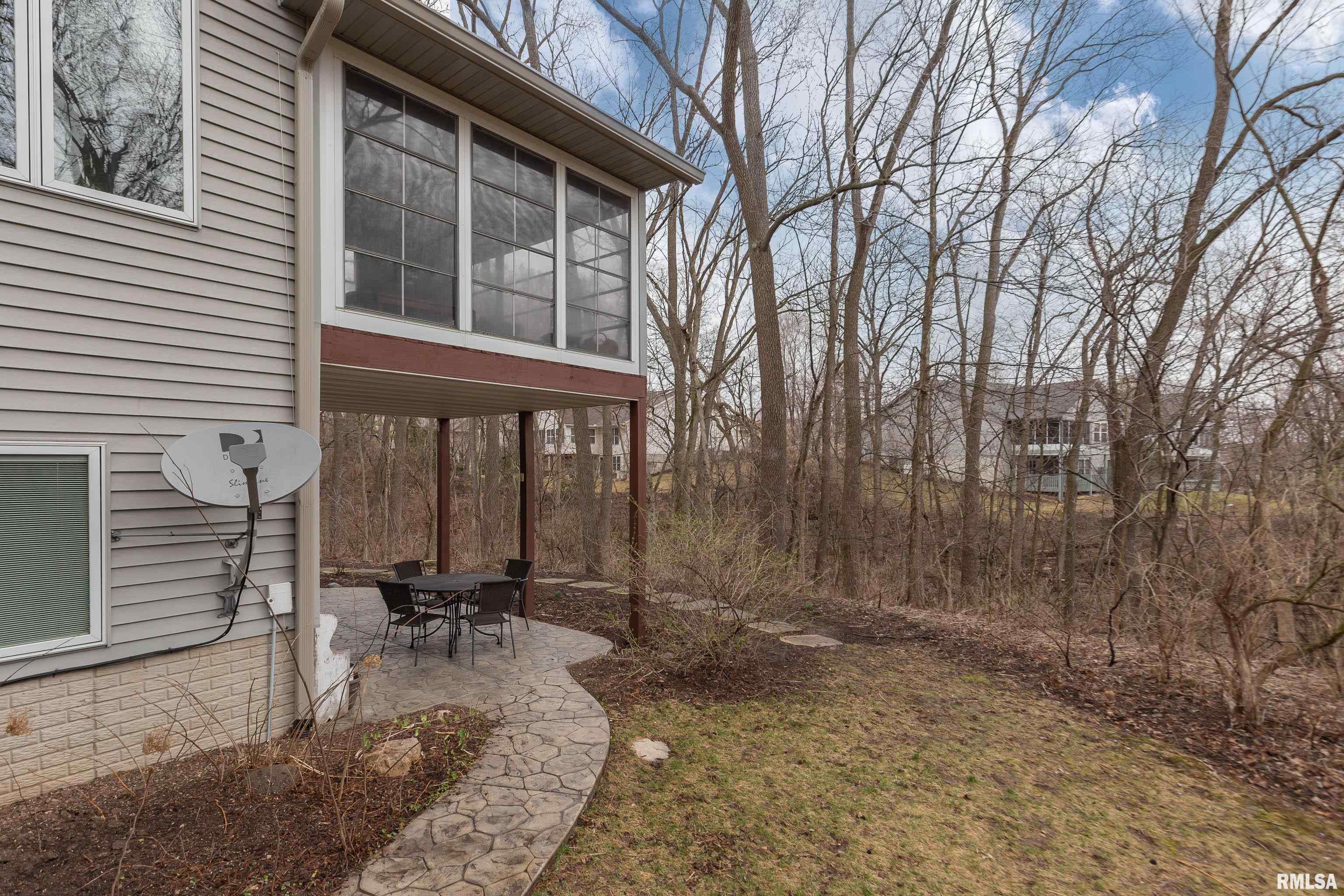 3409 Hunter Drive, Silvis, Illinois image 4