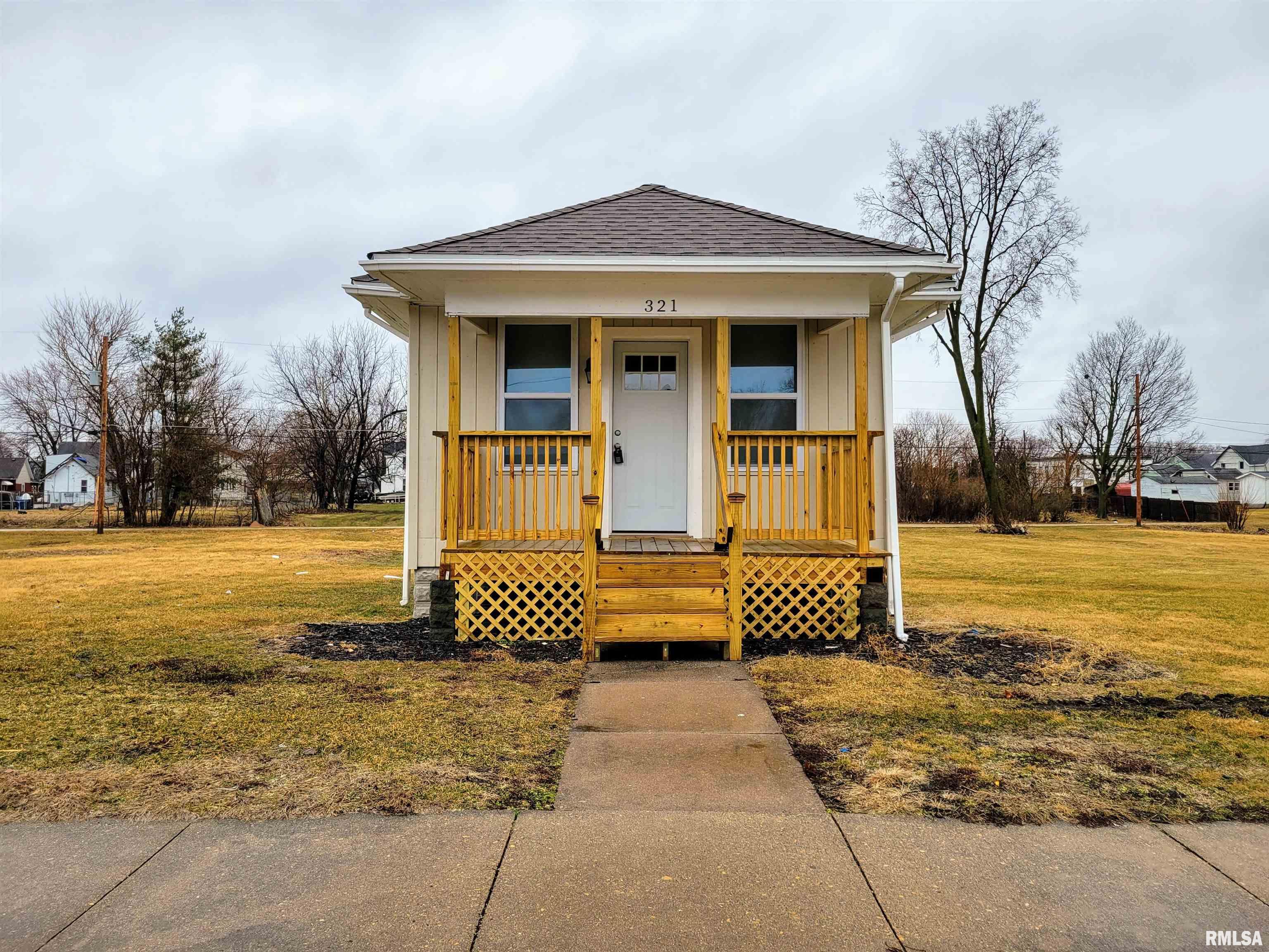 321 2nd Avenue North, Clinton, Iowa image 2