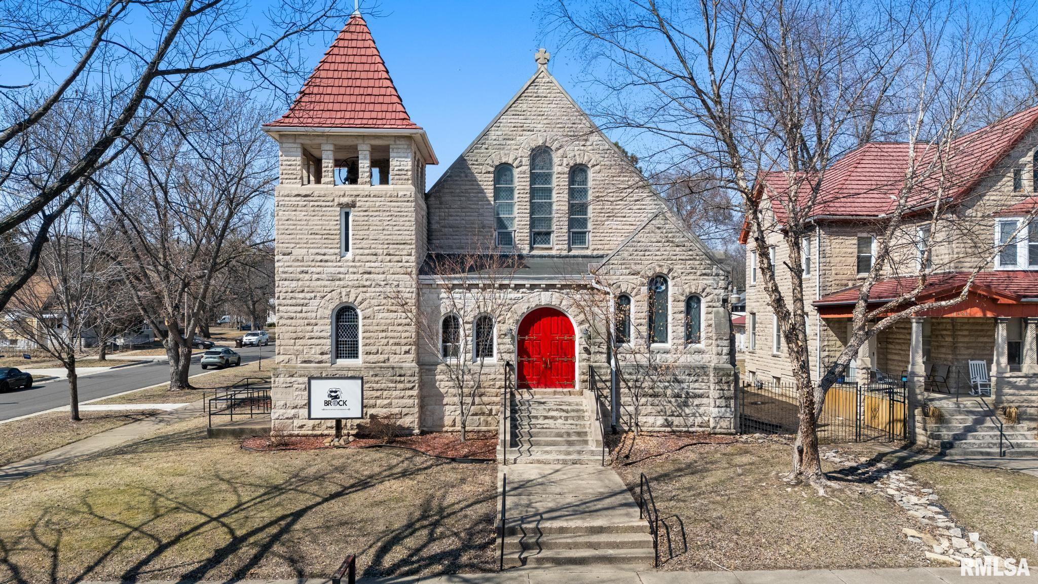 1601 NE Madison Avenue, Peoria, Illinois image 1