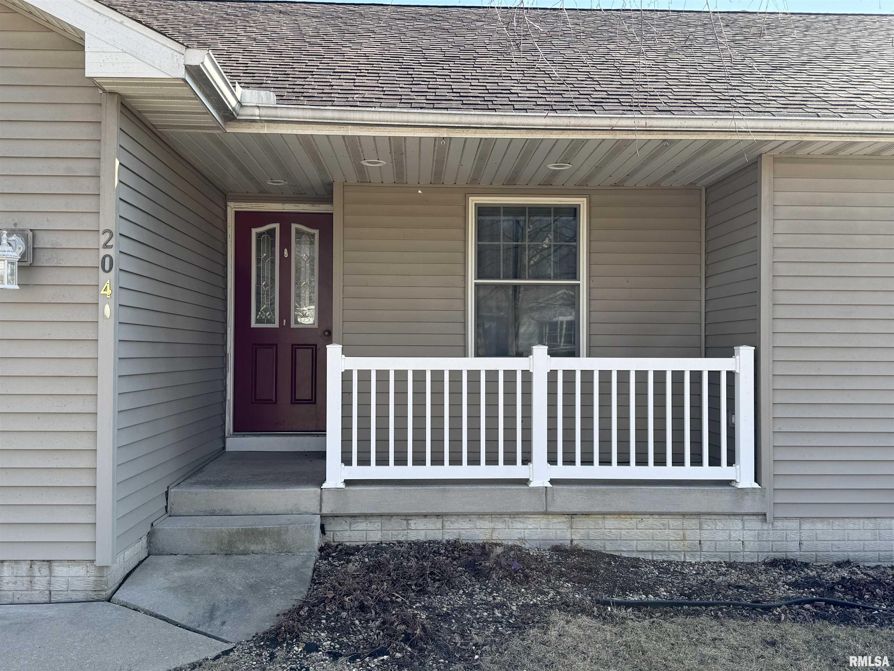 204 Maple Street, Cambridge, Illinois image 2