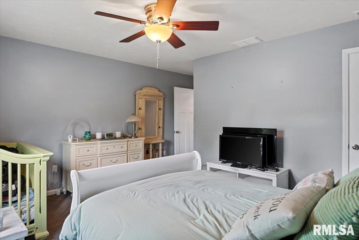 4101 N 8th Street, Springfield, Illinois image 38