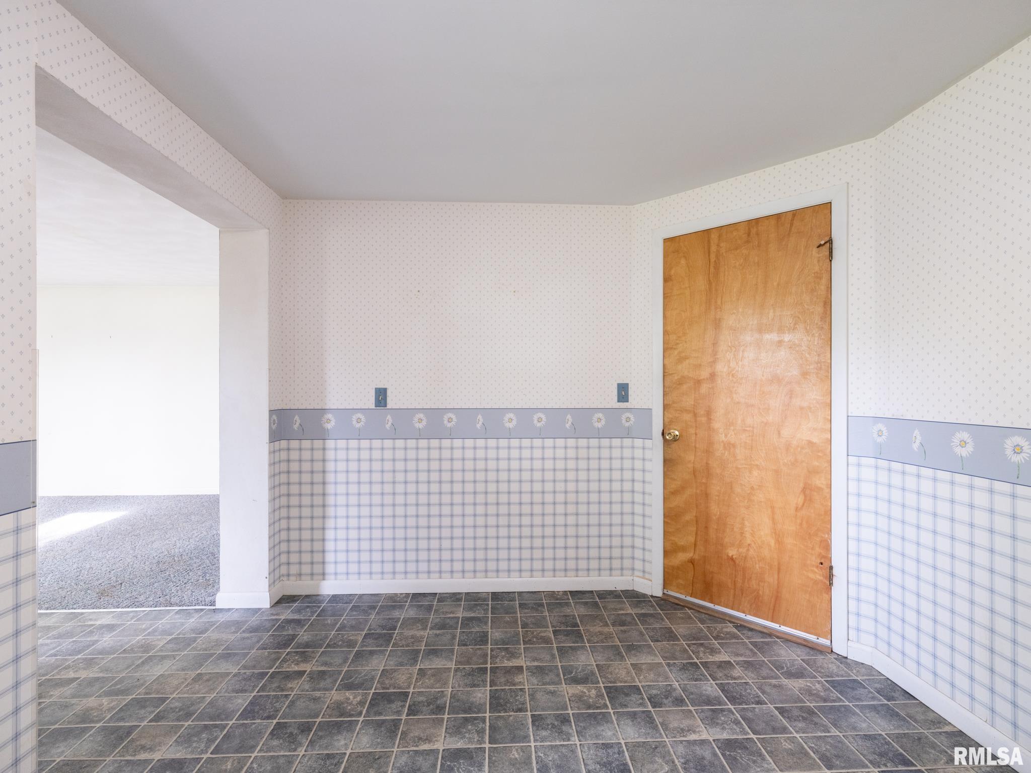 317 Smith Street, Creve Coeur, Illinois image 26