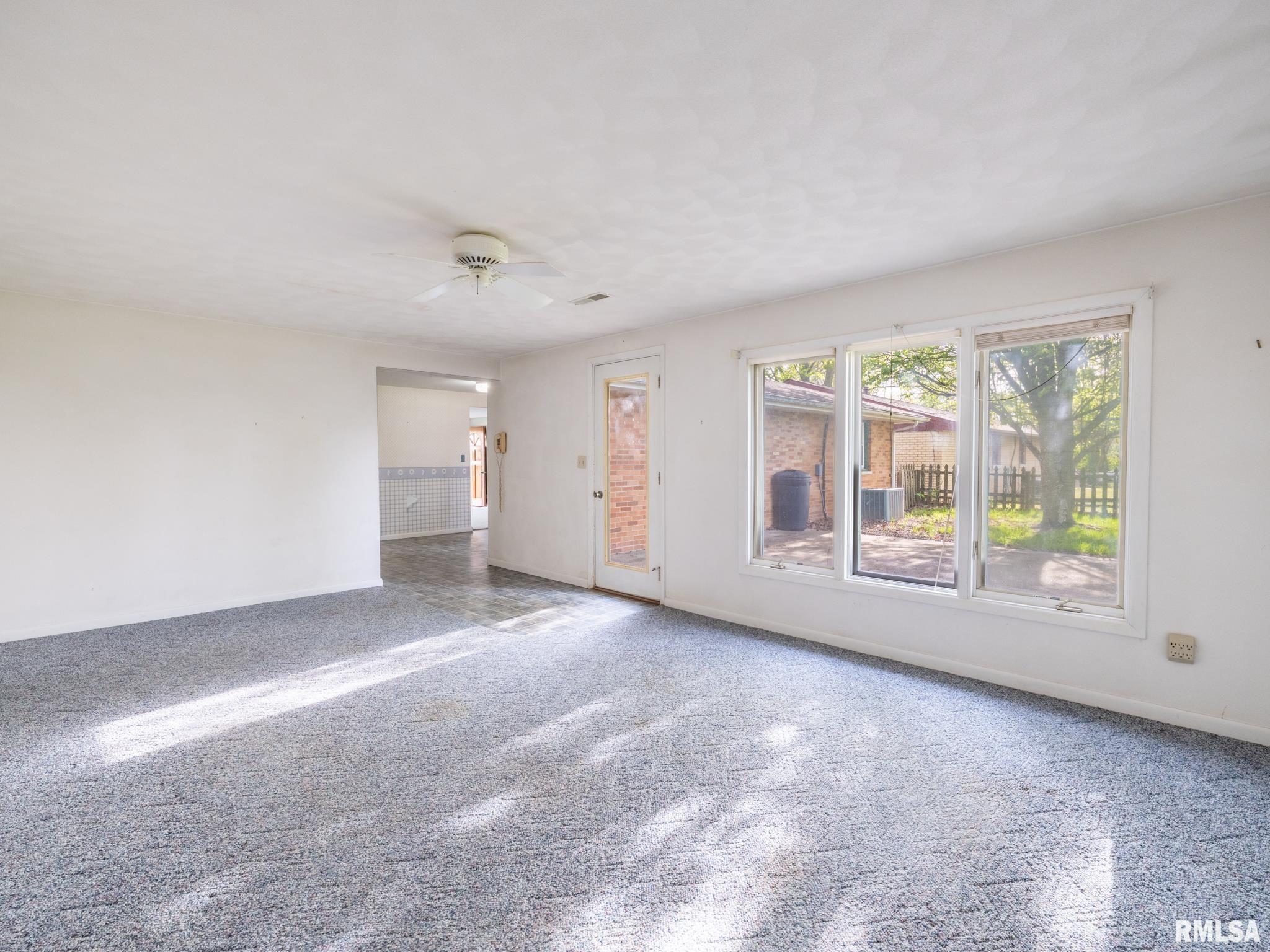 317 Smith Street, Creve Coeur, Illinois image 33