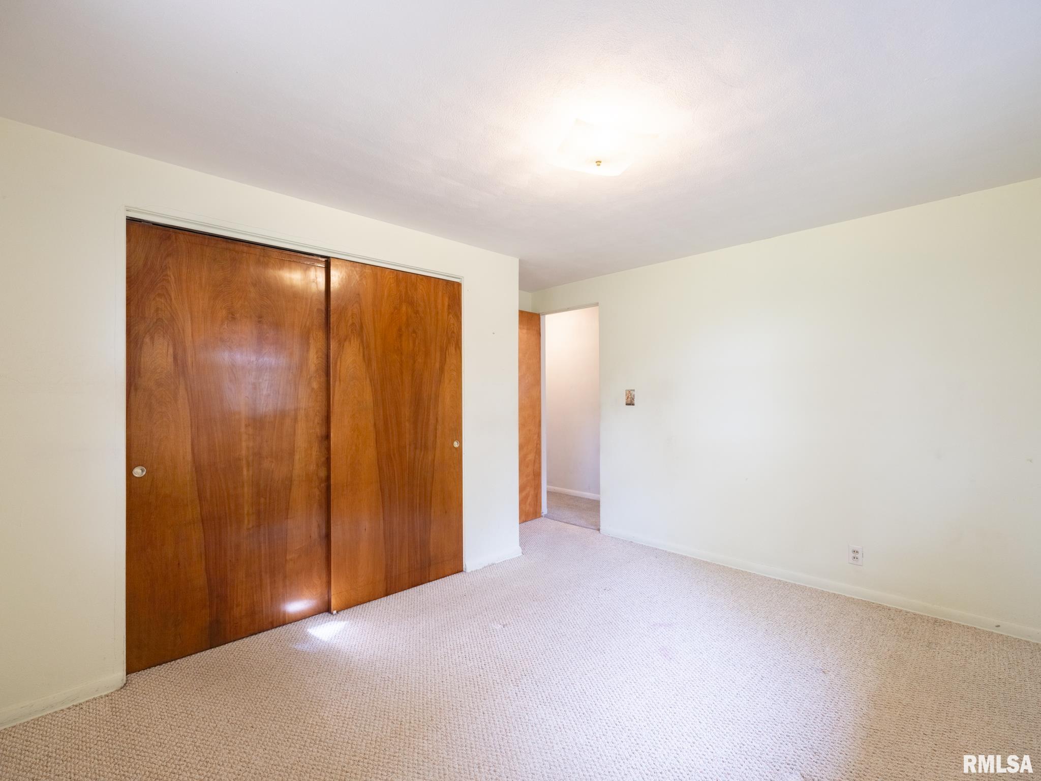 317 Smith Street, Creve Coeur, Illinois image 45