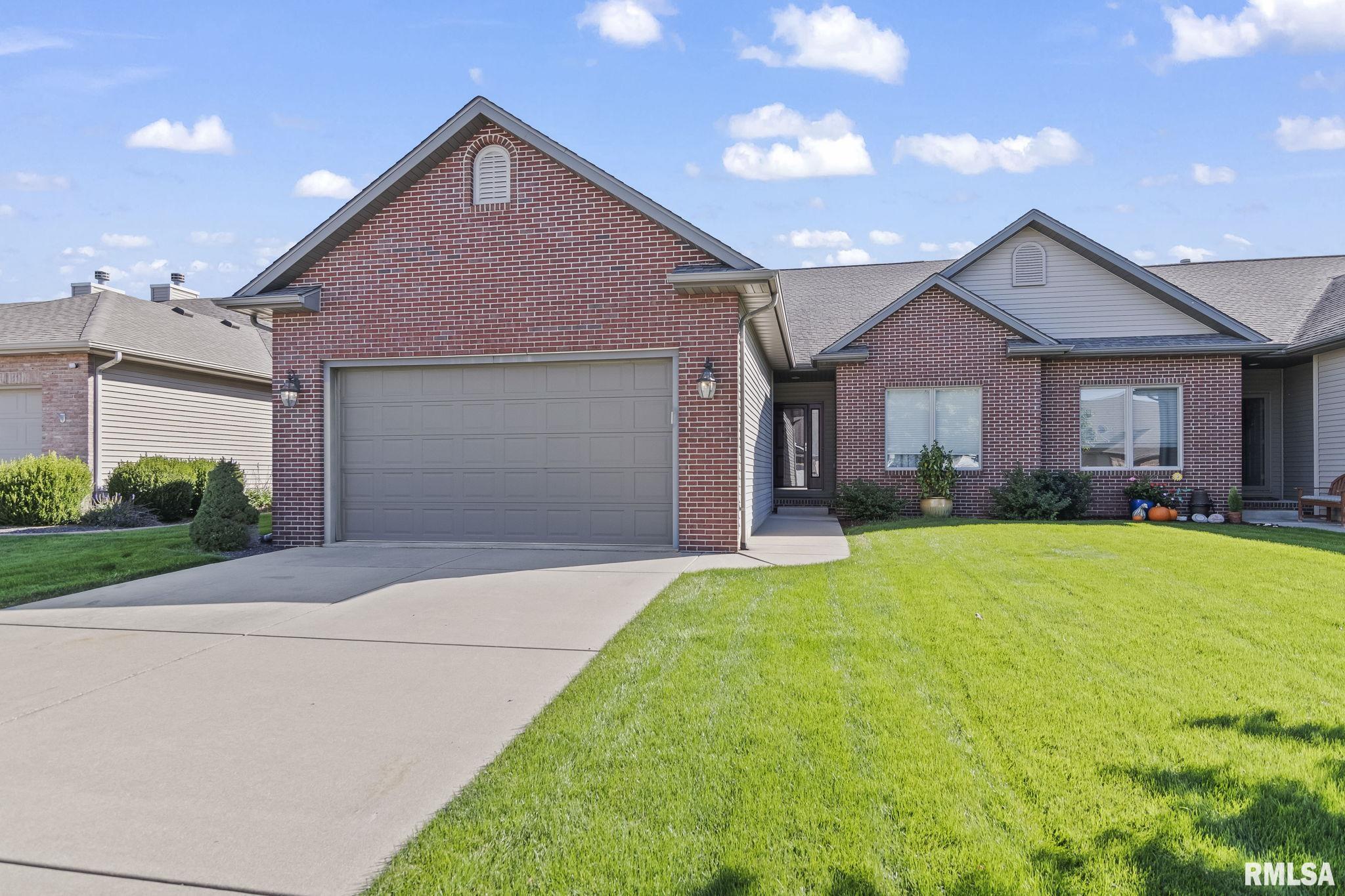 4408 Castle Pines Drive, Springfield, Illinois image 1
