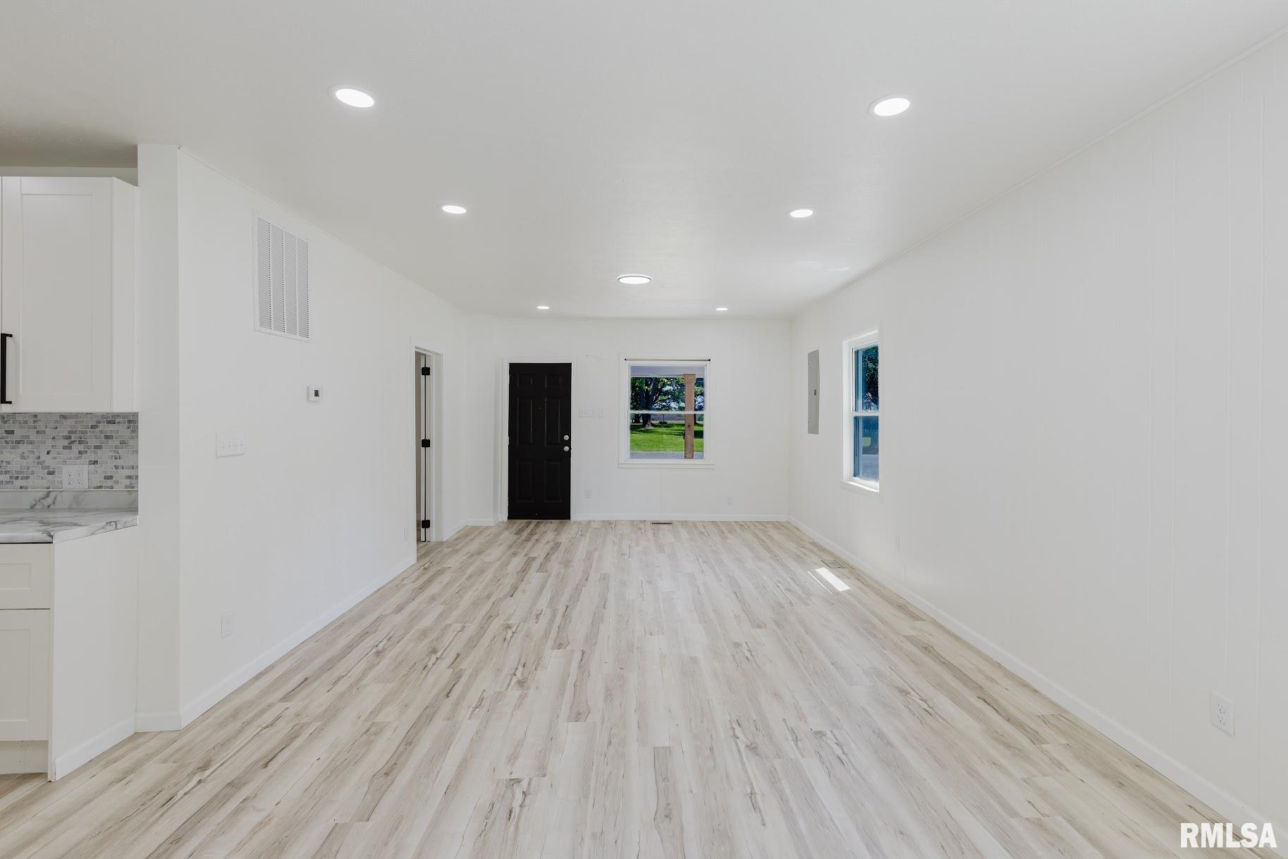 403 E Ford Street, Energy, Illinois image 9