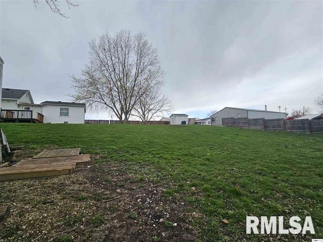 306 Walker Street, Ursa, Illinois image 12
