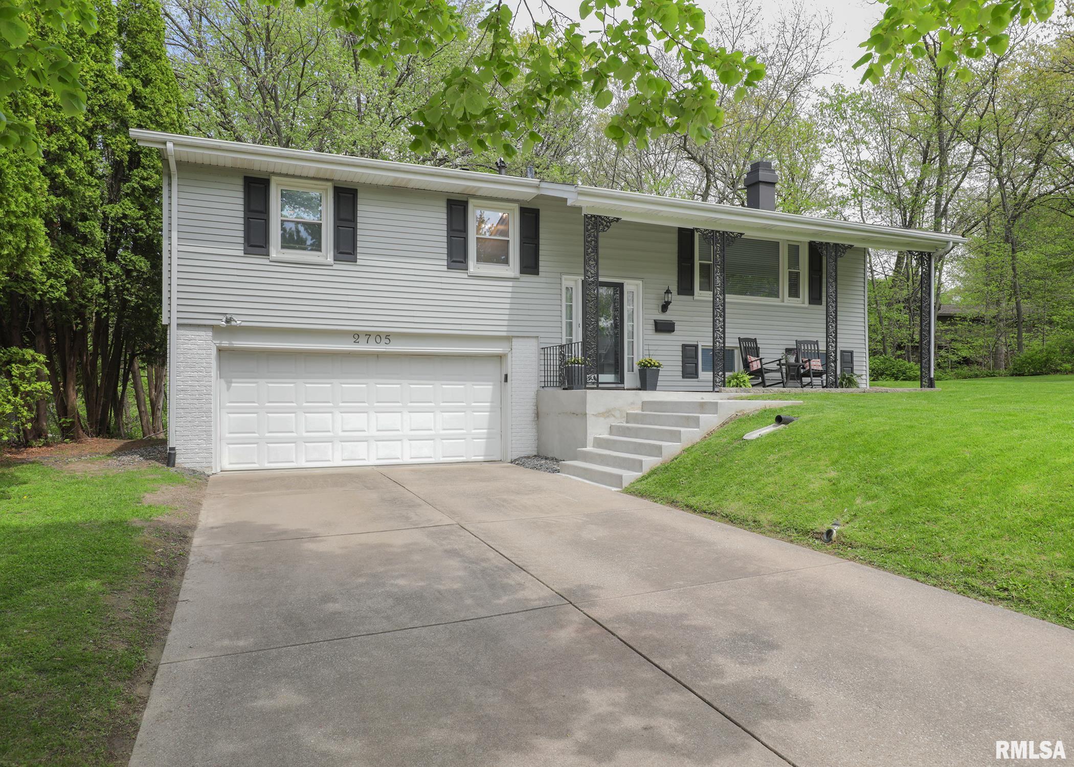 2705 34th Avenue Court, Rock Island, Illinois image 1