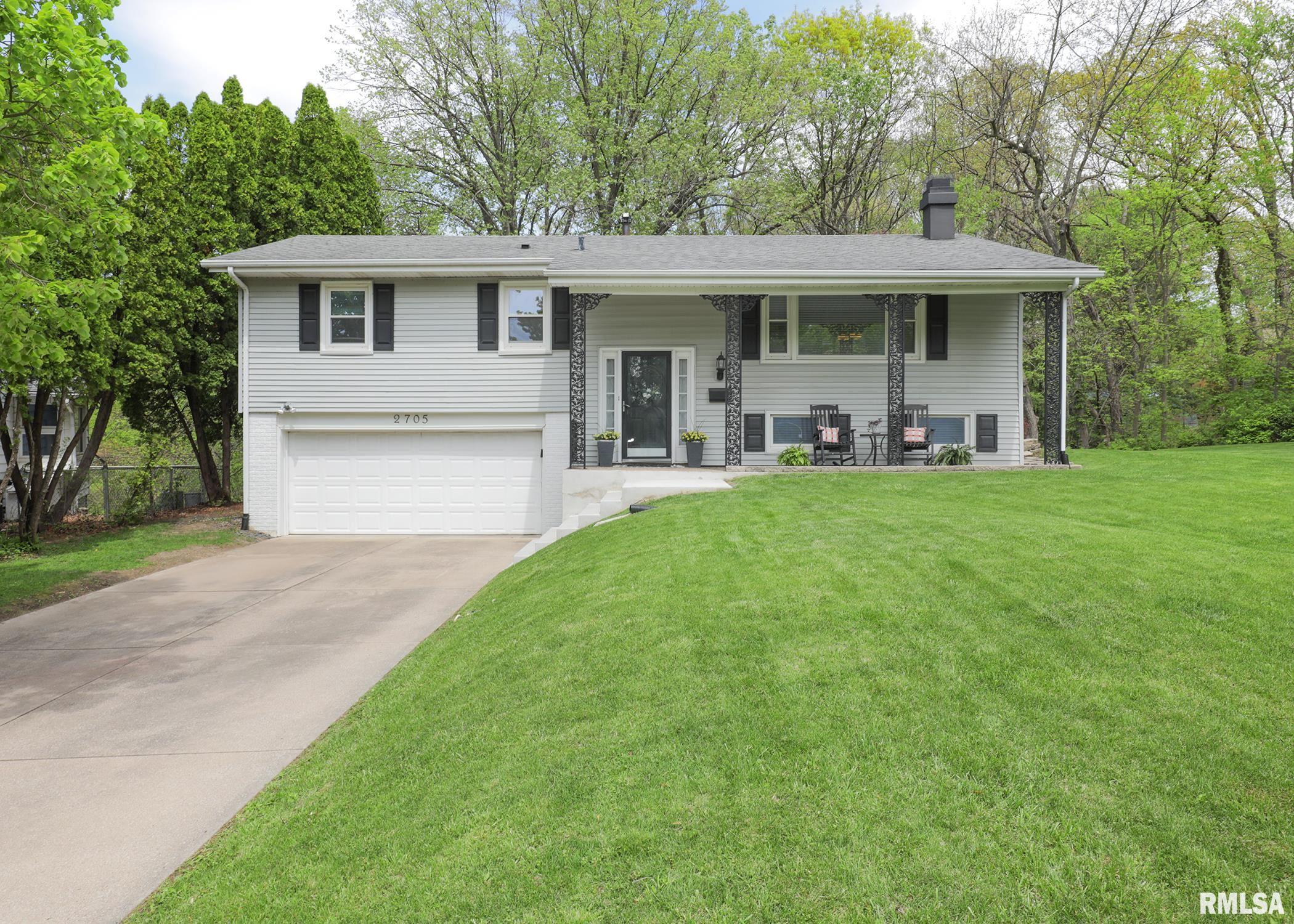 2705 34th Avenue Court, Rock Island, Illinois image 2
