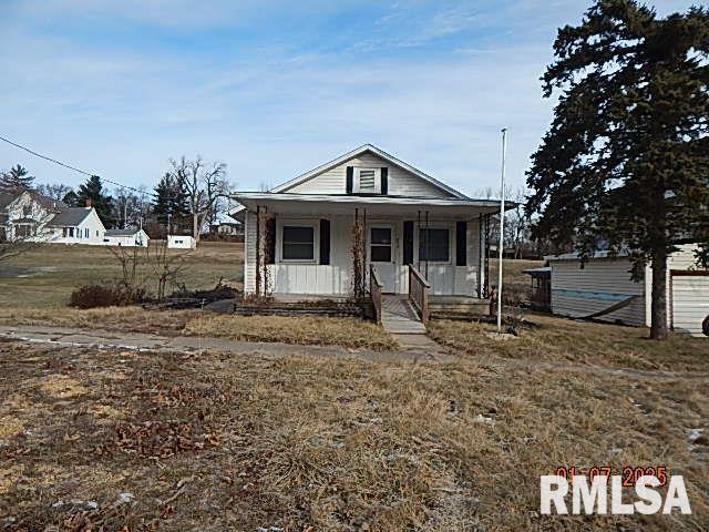 806 16th Avenue North, Clinton, Iowa image 1