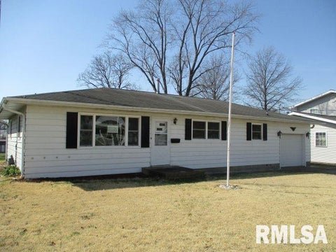 Homes For Sale - 421 E Franklin Street<br/> Mason County, Havana, IL 62644