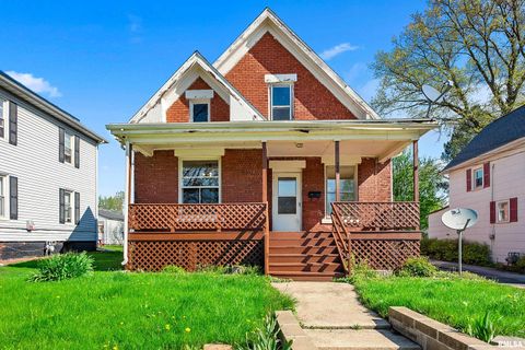 Photo of 287 FULTON Place, Canton, IL 61520 (MLS # PA1265834)
