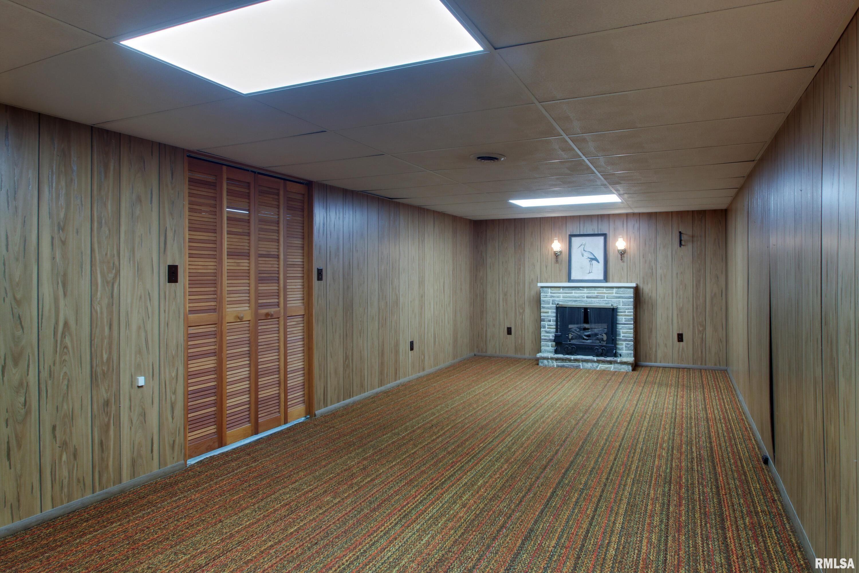 401 Poinsettia Drive, Quincy, Illinois image 7