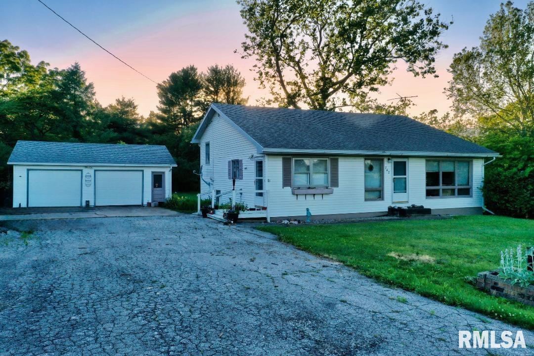 17226 Cedar Road, East Moline, Illinois image 32