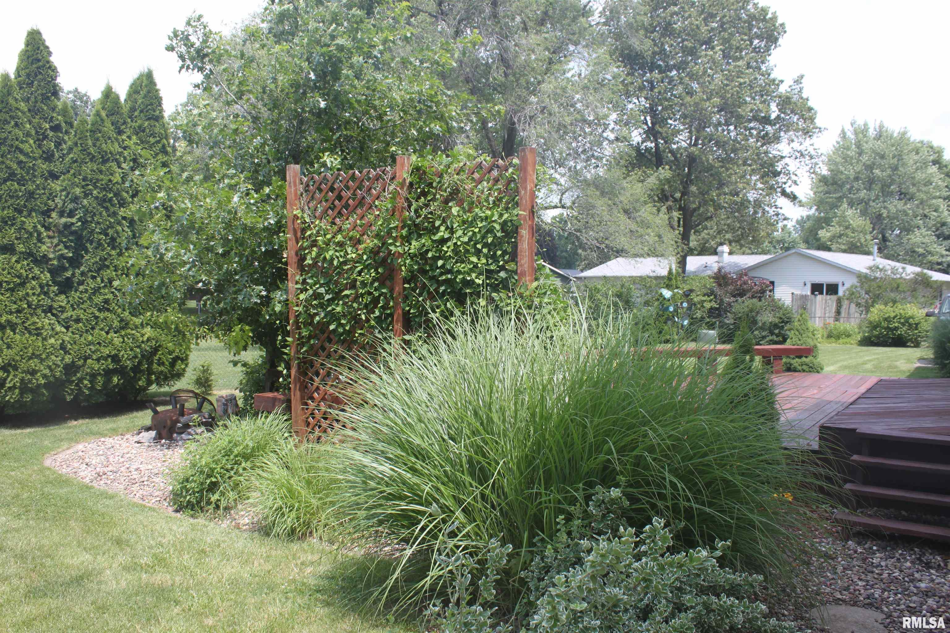 17226 Cedar Road, East Moline, Illinois image 27