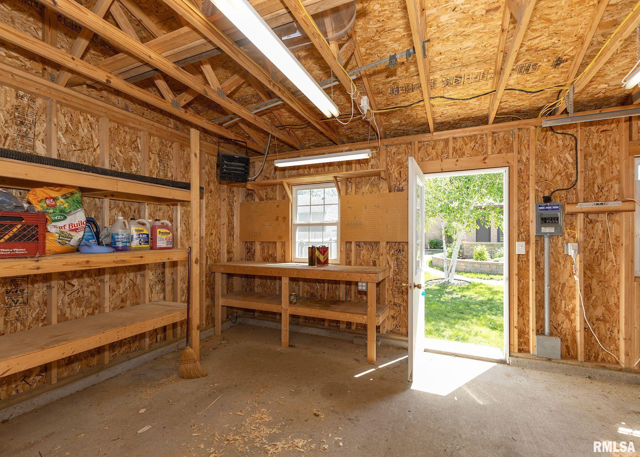 3418 25th Street, Rock Island, Illinois image 25