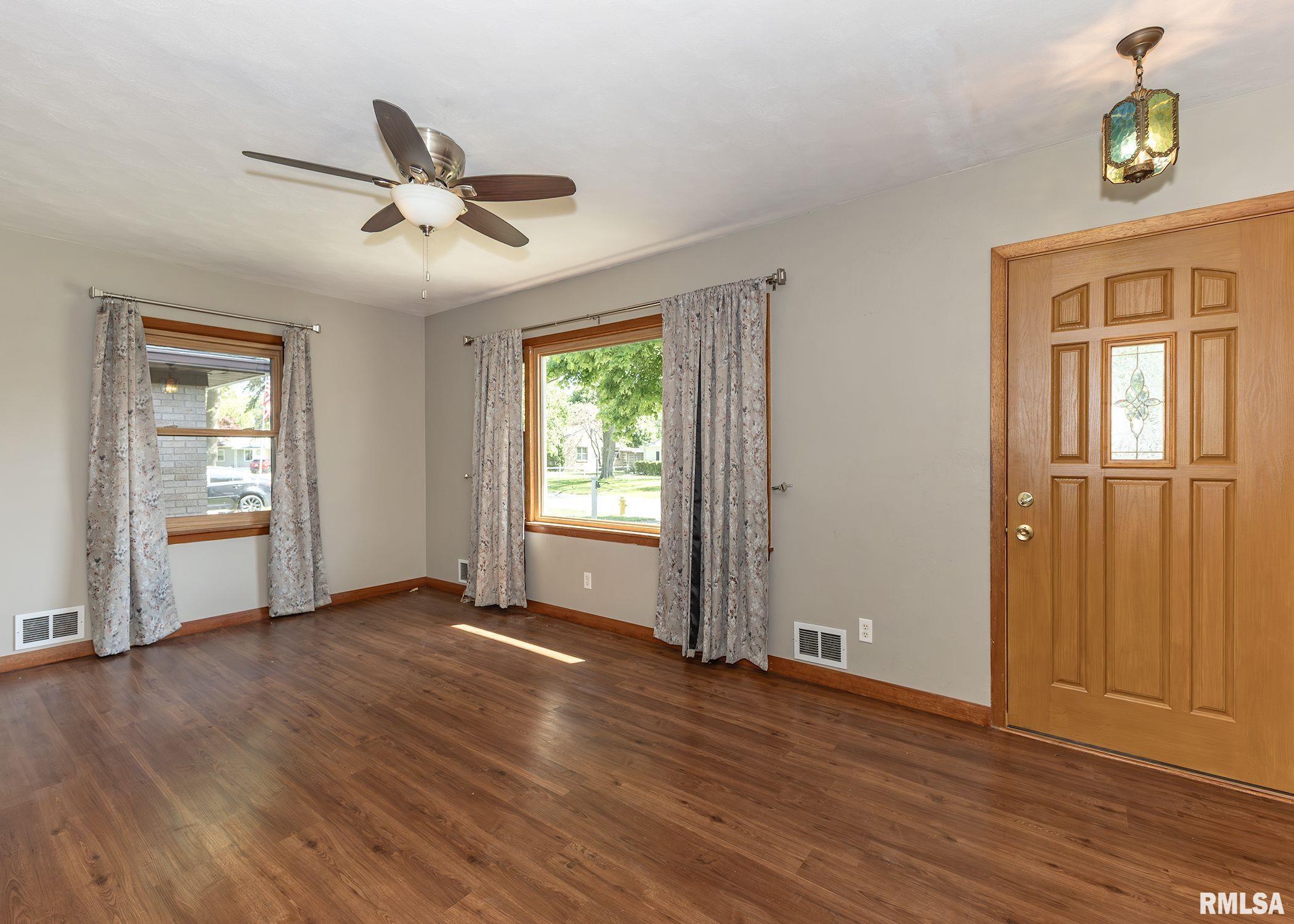 3418 25th Street, Rock Island, Illinois image 7