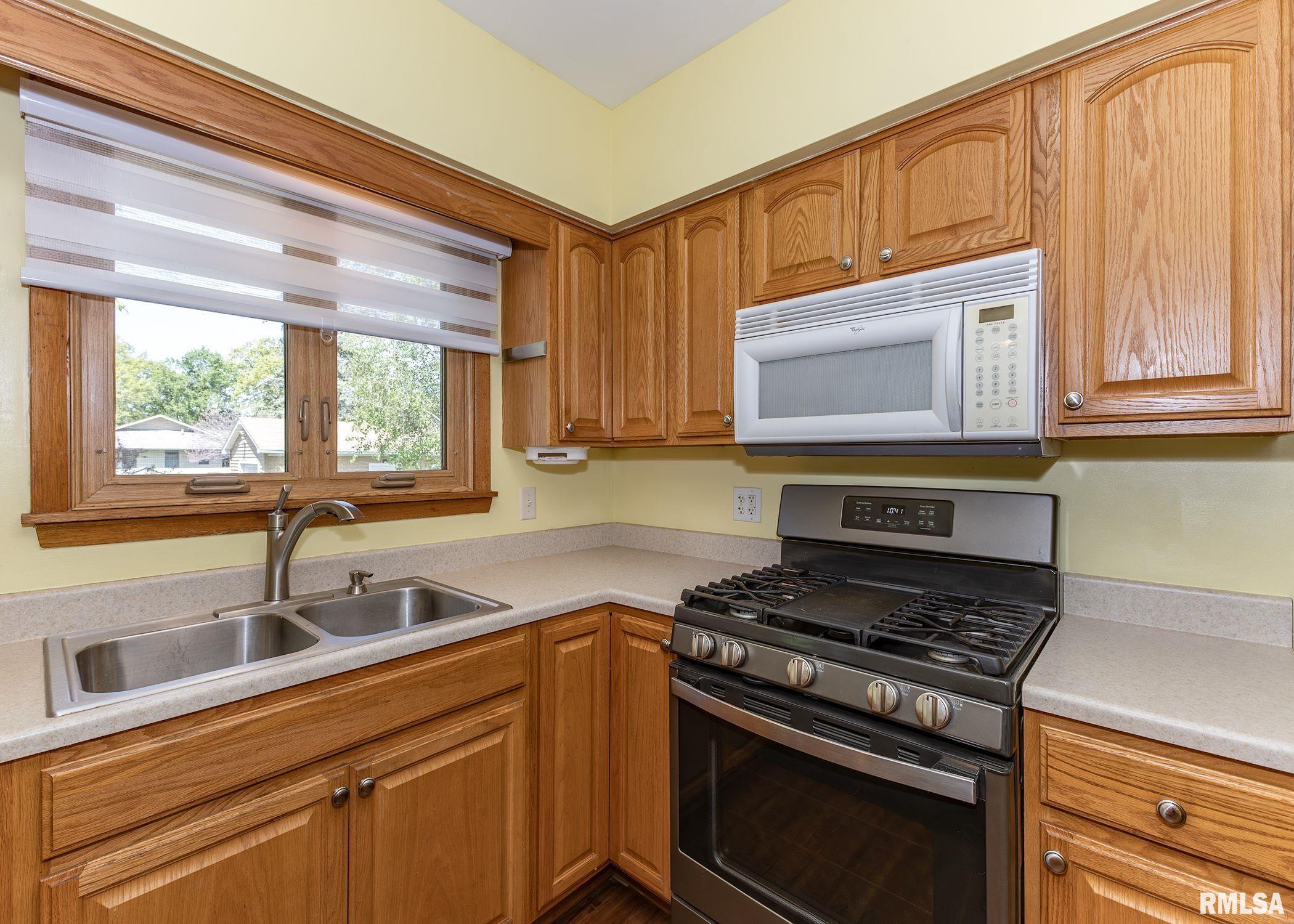 3418 25th Street, Rock Island, Illinois image 13