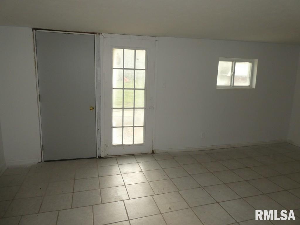 221 Eastdale Avenue, Springfield, Illinois image 9