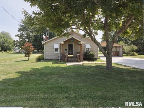 Homes For Sale - 925 S 7th Avenue<br/> Fulton County, Canton, IL 61520
