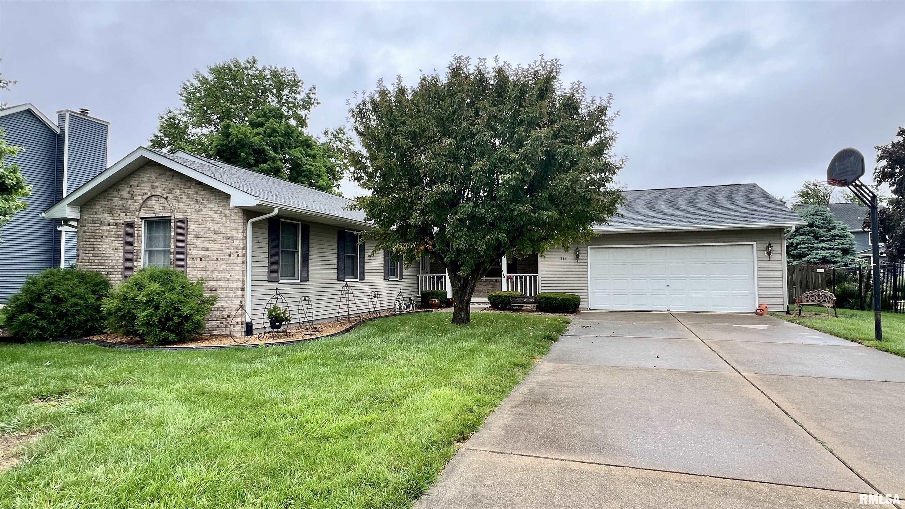 513 Richmond Drive, Chatham, Illinois image 3