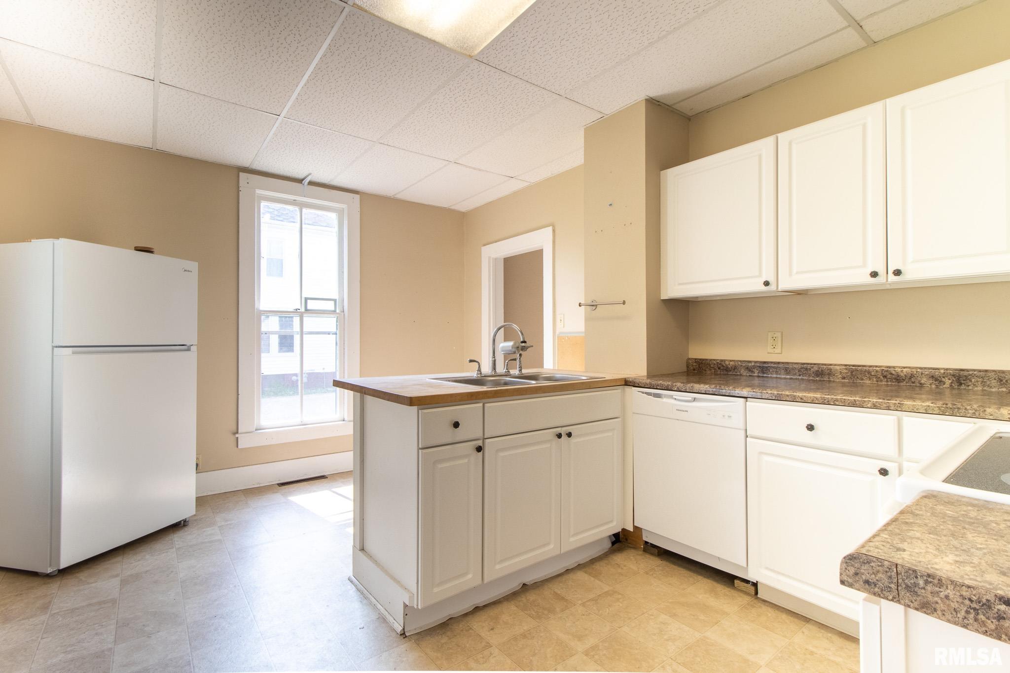 117 W Jefferson Street, Macomb, Illinois image 16