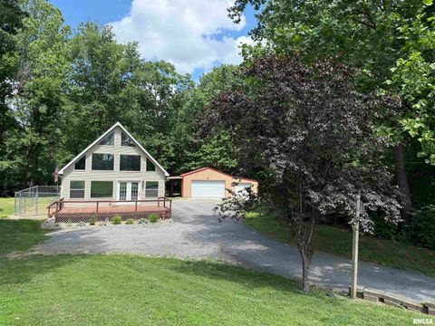 Homes For Sale - 14596 Cambria Road<br/> Williamson County, Carterville, IL 62918